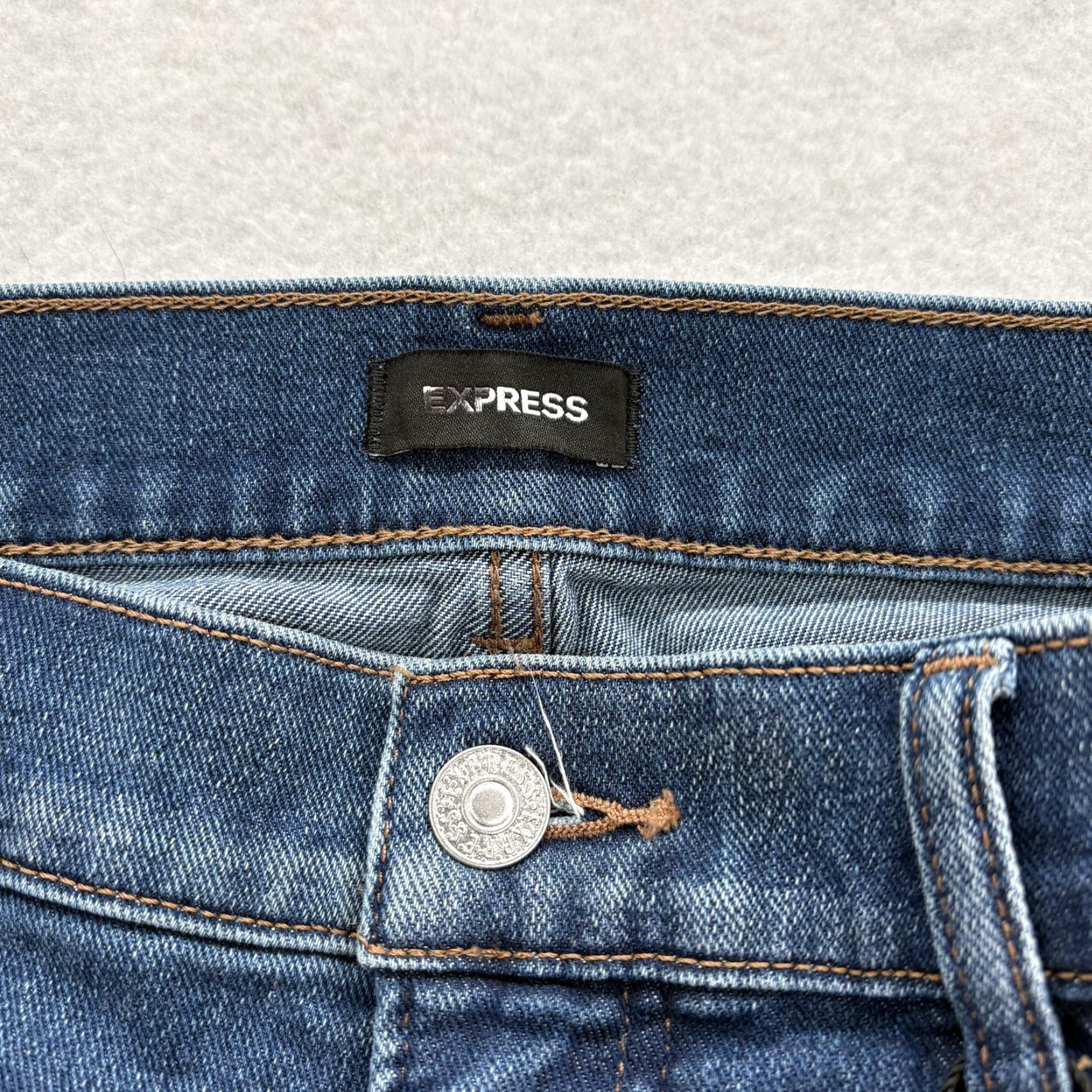 Express Express Jeans Womens 10 High Rise Straight Blue Medium Wash Distressed 5-Pocket Denim Cotton Blend Stretch Zip Womens Size 32" / US 10 / IT 46 - 3 Thumbnail