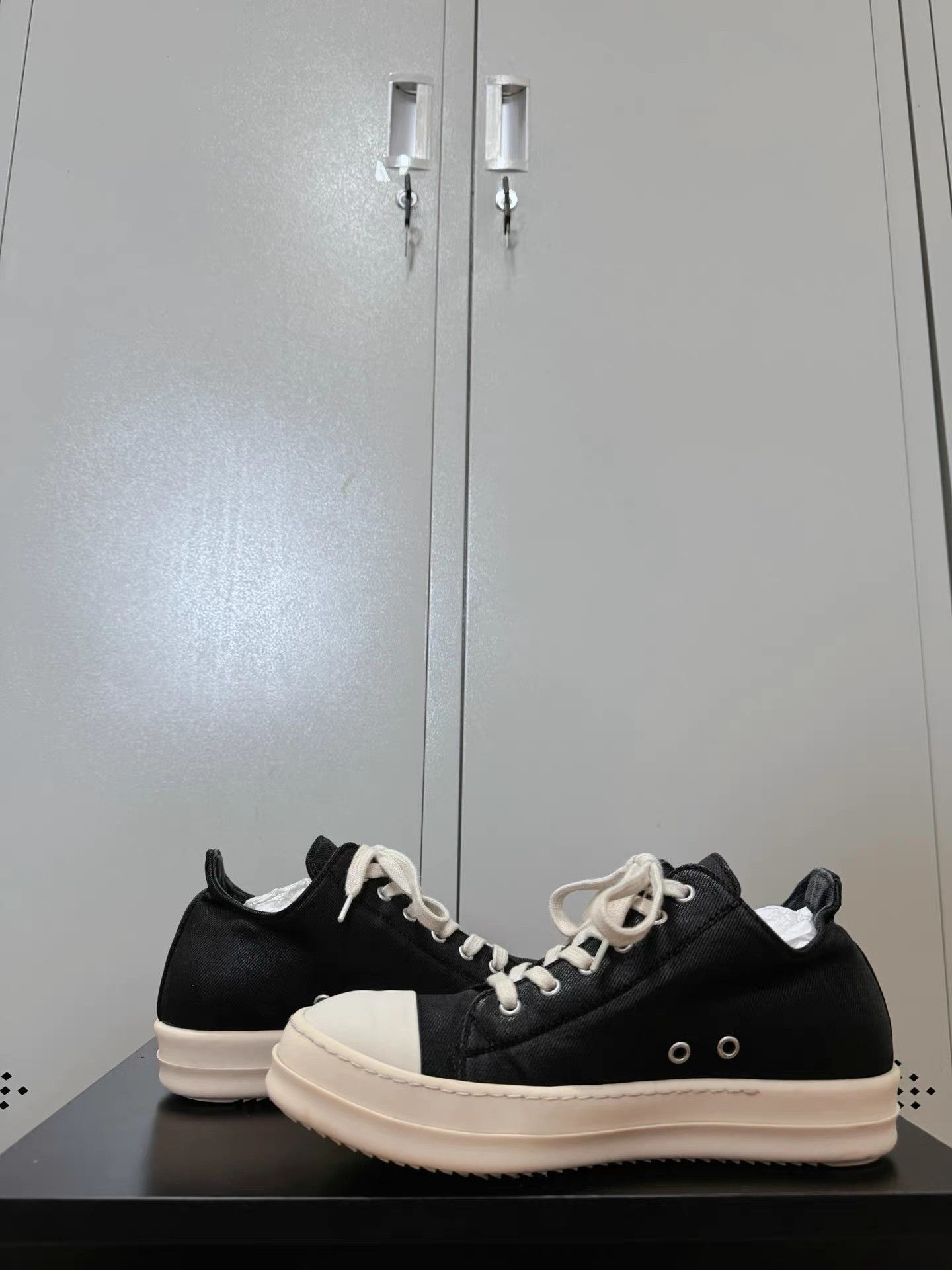 Rick Owens Drkshdw Rick Owens Drkshdw waxed canvas Converse high-top sneakers Size US 6 / EU 39 - 5 Thumbnail