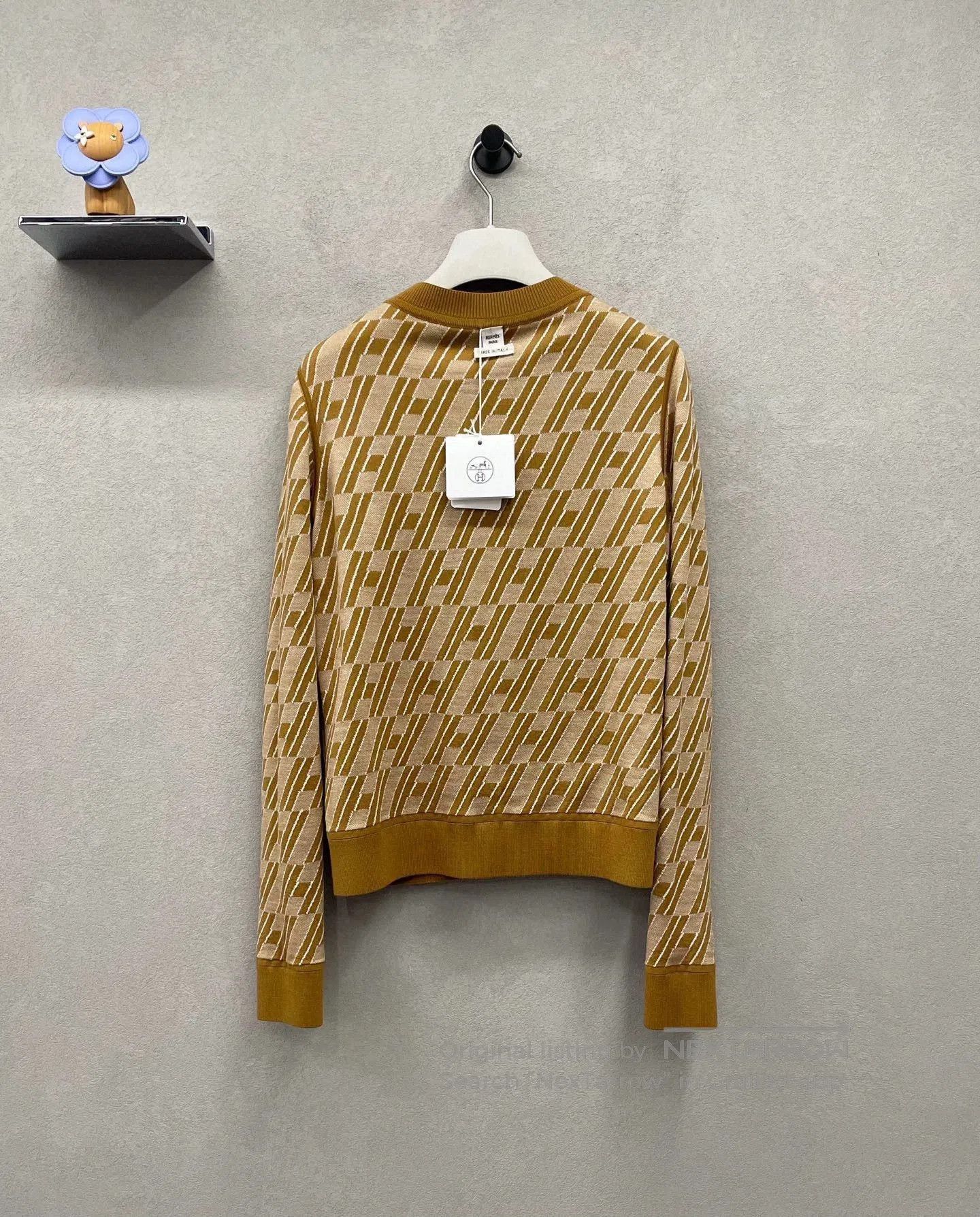 Hermes Hermes Caramel Zip-Up Cardigan. Size US S / EU 44-46 / 1 - 4 Thumbnail