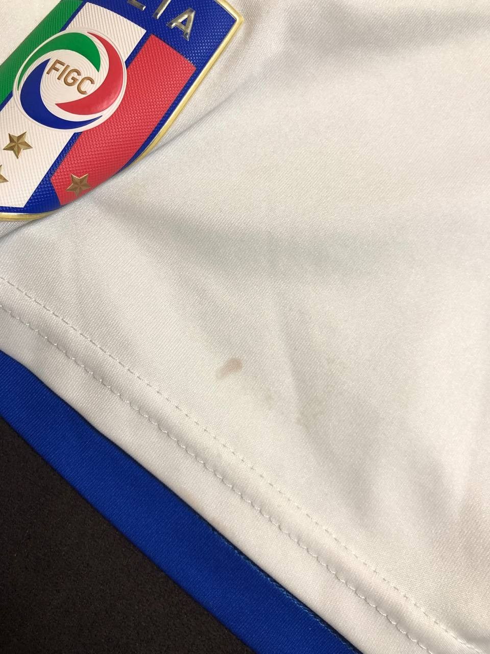 Puma ITALY HOME FOOTBALL SOCCER SHORTS PUMA Size US 34 / EU 50 - 14 Thumbnail