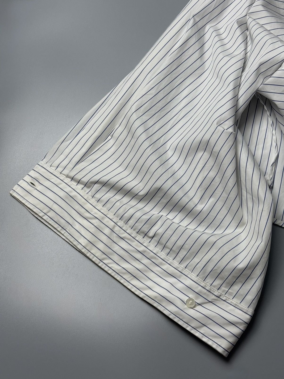 Maison Margiela Maison Margiela Button Up Oversize sleeve Chrop Shirt Size XS / US 0-2 / IT 36-38 - 4 Thumbnail