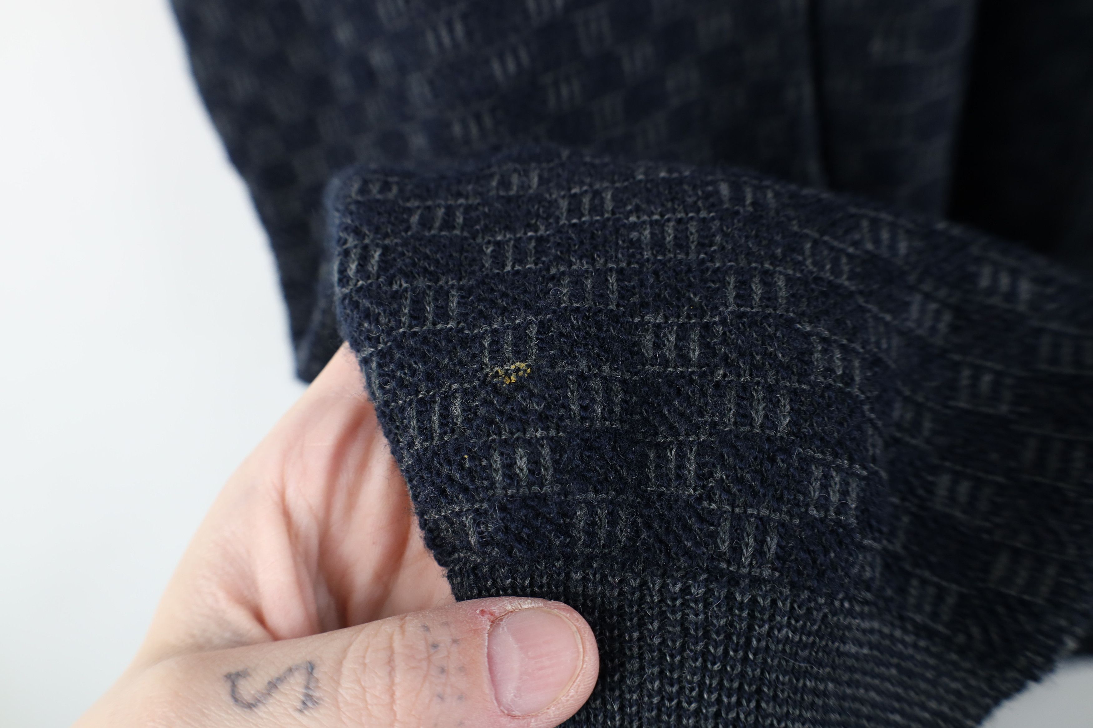 Vintage Vintage 90s Streetwear Checkered Knit Cardigan Sweater Size US L / EU 52-54 / 3 - 4 Thumbnail