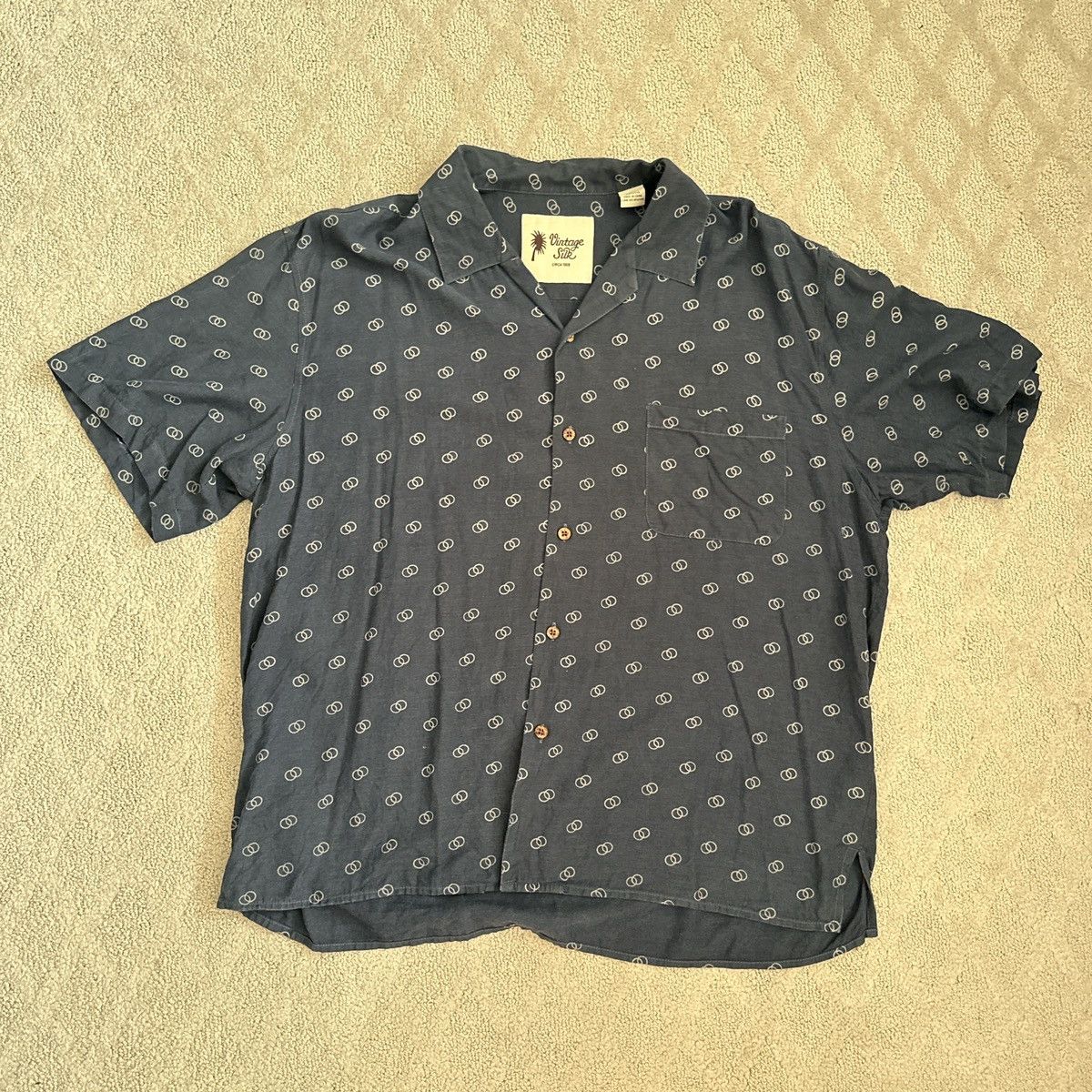 Vintage Button Up Shirt Size US XL / EU 56 / 4 - 1 Thumbnail