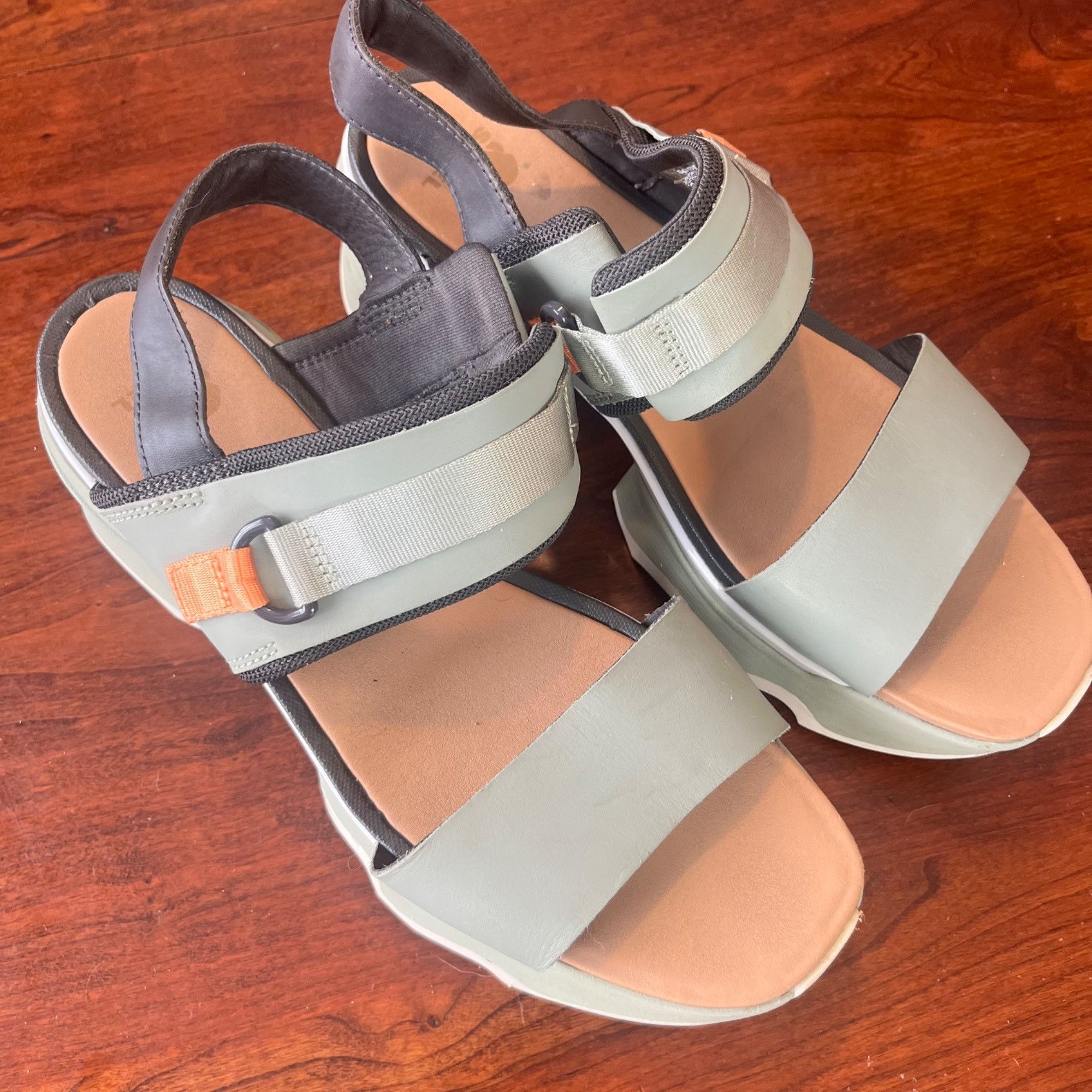 SOREL Sorel Womens Kinetic Impact Platform Sandals Size 12 Size US 12 / IT 42 - 1 Thumbnail