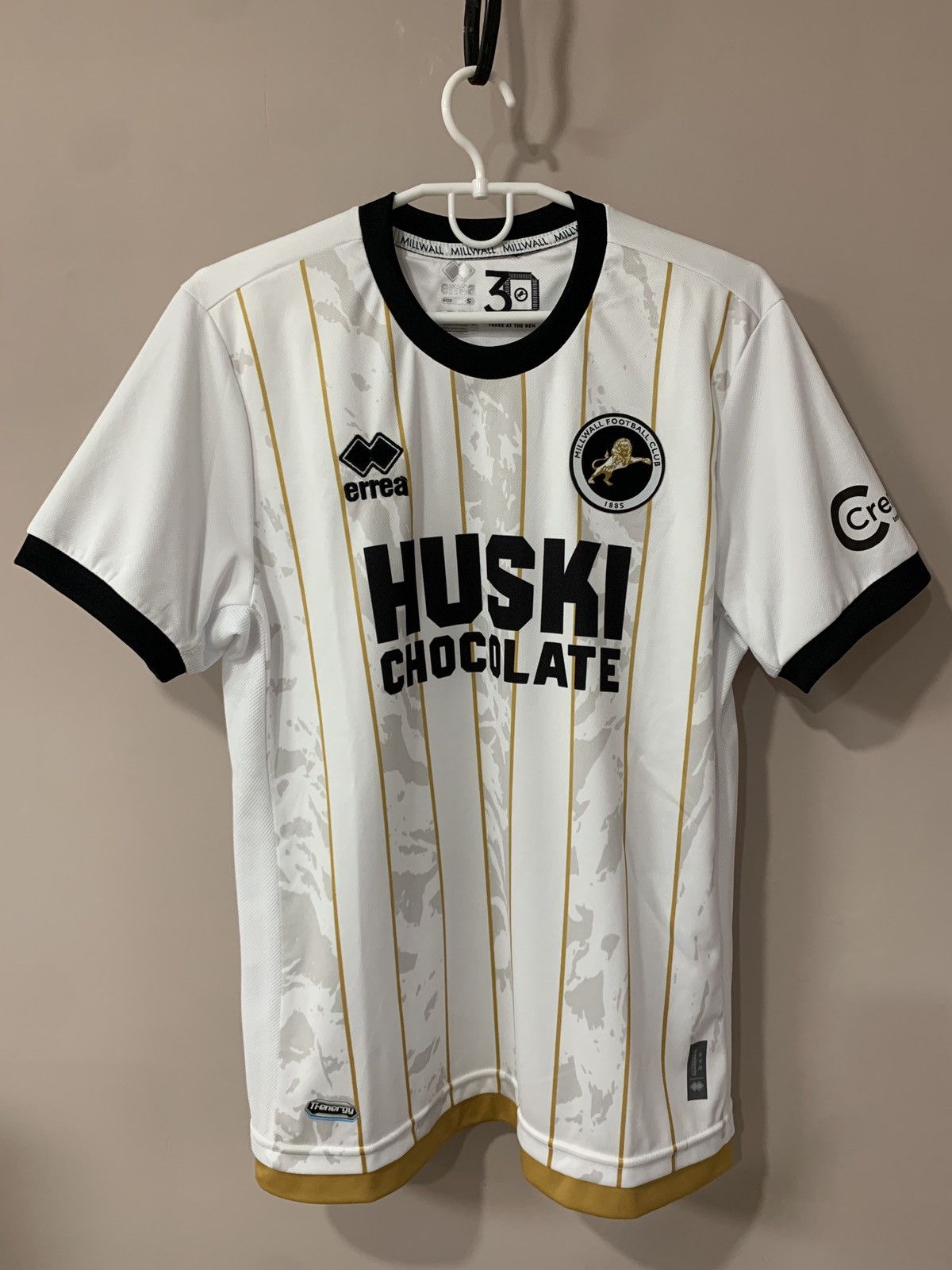Errea Millwall Third Football Shirt Errea Soccer Jersey Size S Size US S / EU 44-46 / 1 - 1 Thumbnail