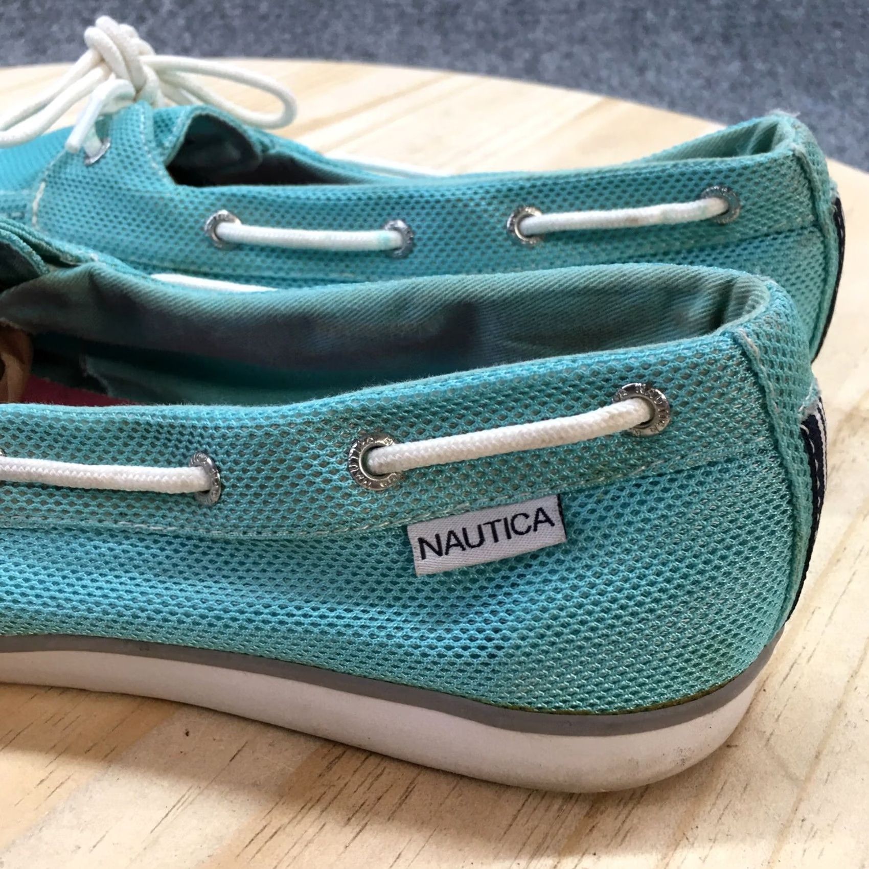 Nautica Nautica Shoes Womens 10 Boat Aqua Blue Lace Up Casual Comfort Low Top Round Toe Shirt? Size L / US 10 / IT 46 - 7 Thumbnail