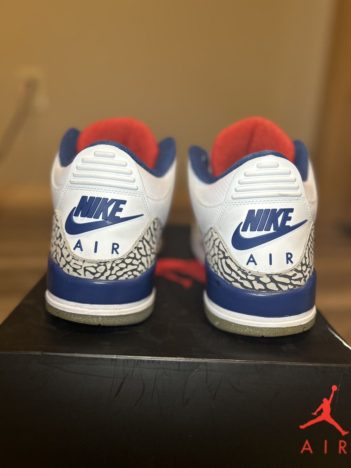 Jordan Brand 2016 True Blue 3 Size US 10.5 / EU 43-44 - 4 Thumbnail