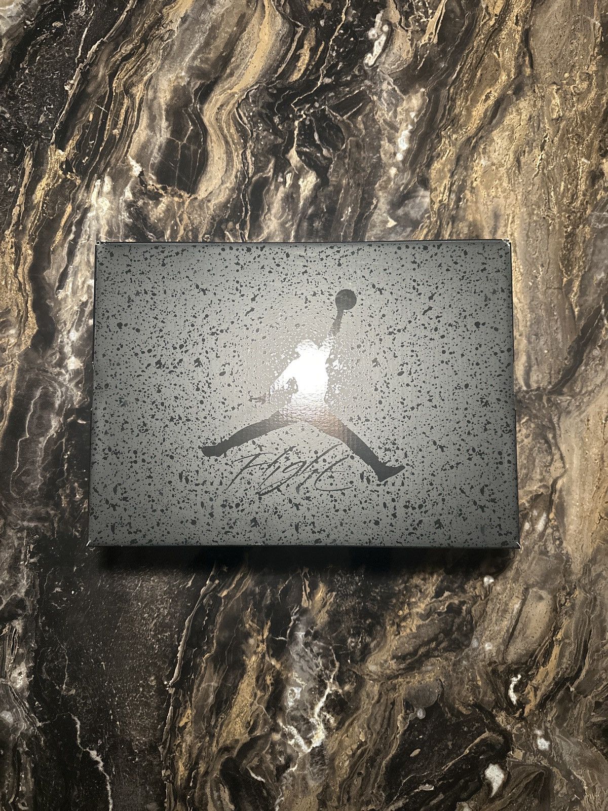 Jordan Brand Air Jordan 4 black cat 2025 Size US 13 / EU 46 - 8 Thumbnail