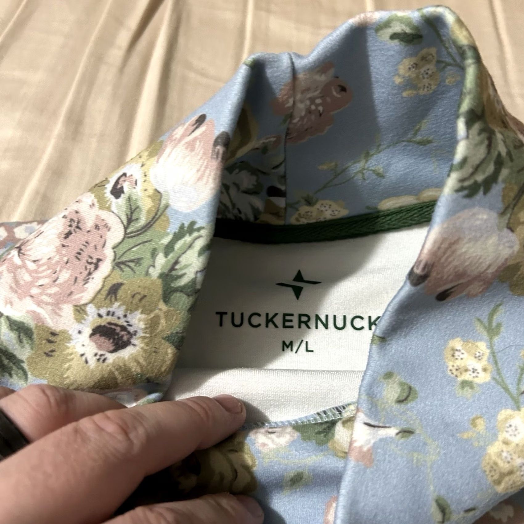 Vintage Tuckernuck Sport Floral Swing Funnel Neck Sweatshirt Size Med/Large Women’s Size L / US 10 / IT 46 - 3 Thumbnail