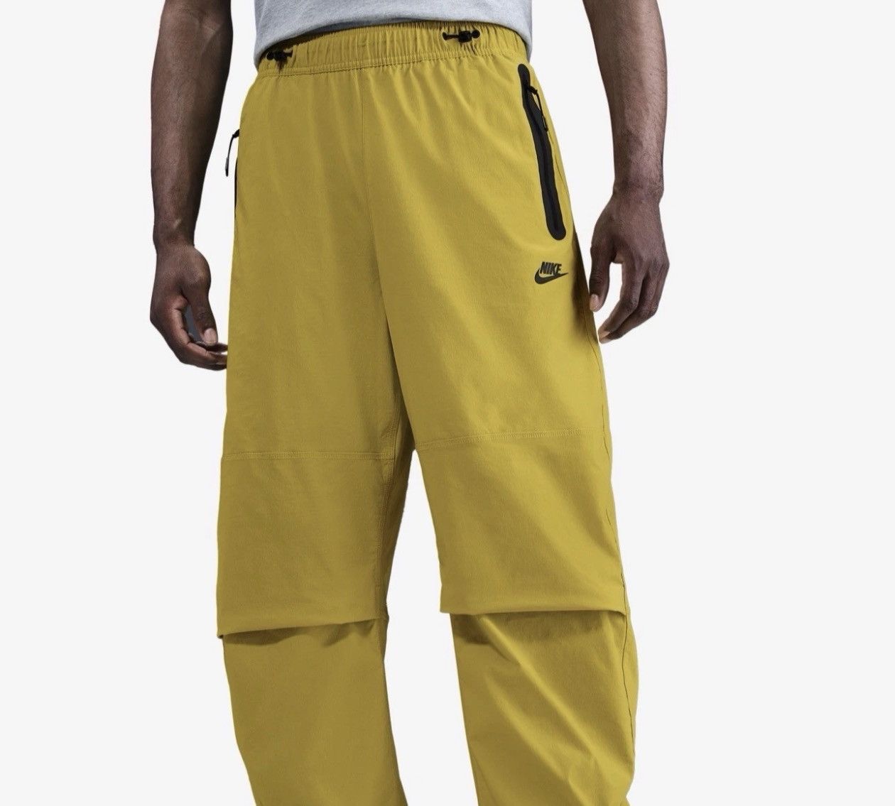 Nike NWT's Nike Air-Tech Pack Woven Oversized Pants Yellow Size US 44 / EU 60 - 5 Thumbnail