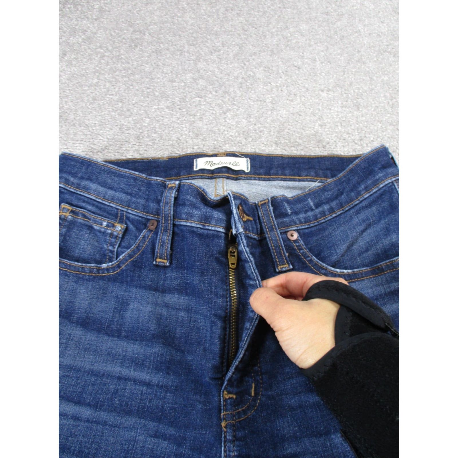 Madewell Madewell Jeans Womens 29 Dark Wash Denim Distressed Skinny Size 29" - 4 Thumbnail