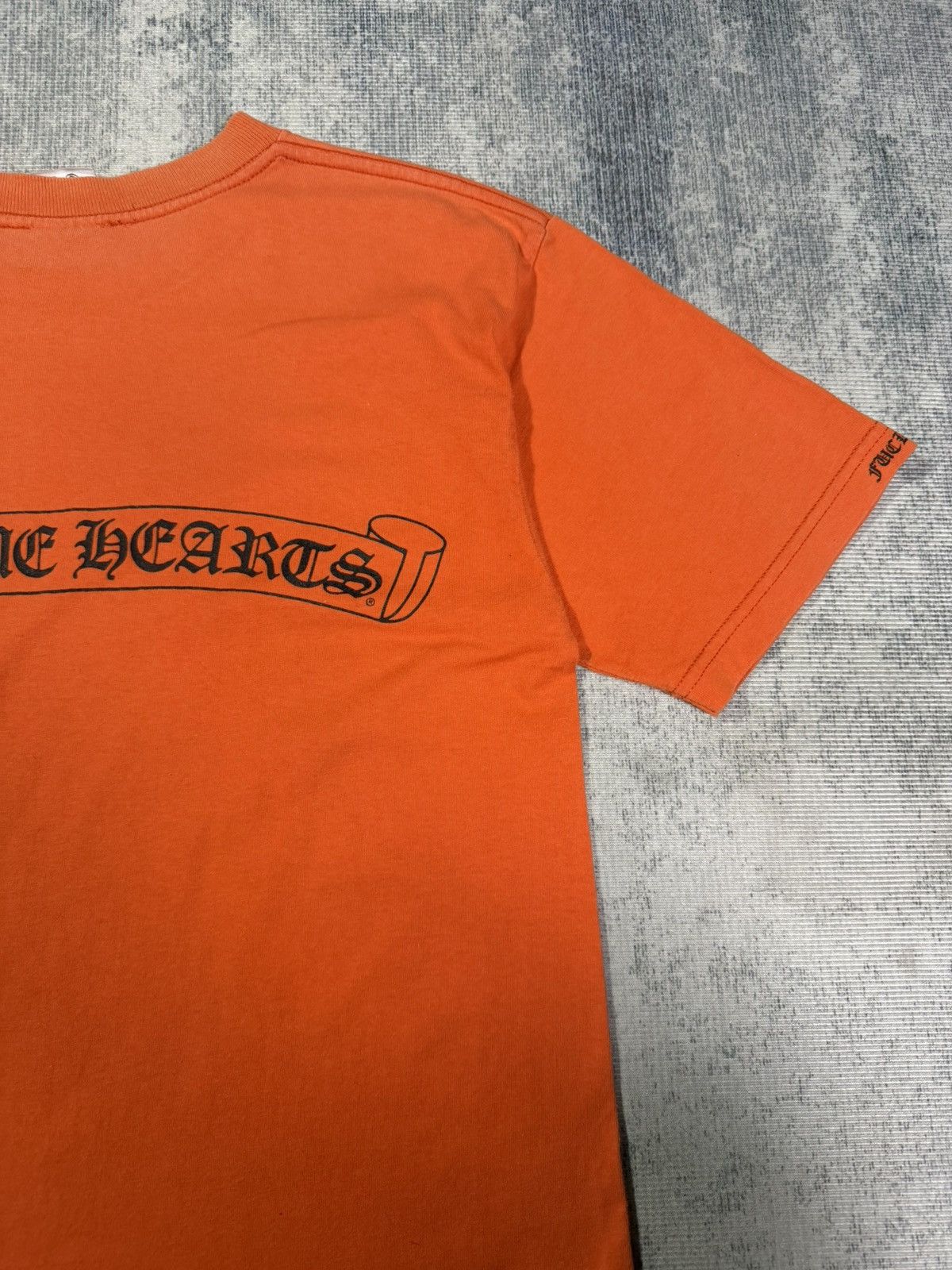 Chrome Hearts Vintage! Orange Scroll Script Pocket tee Size US M / EU 48-50 / 2 - 4 Thumbnail