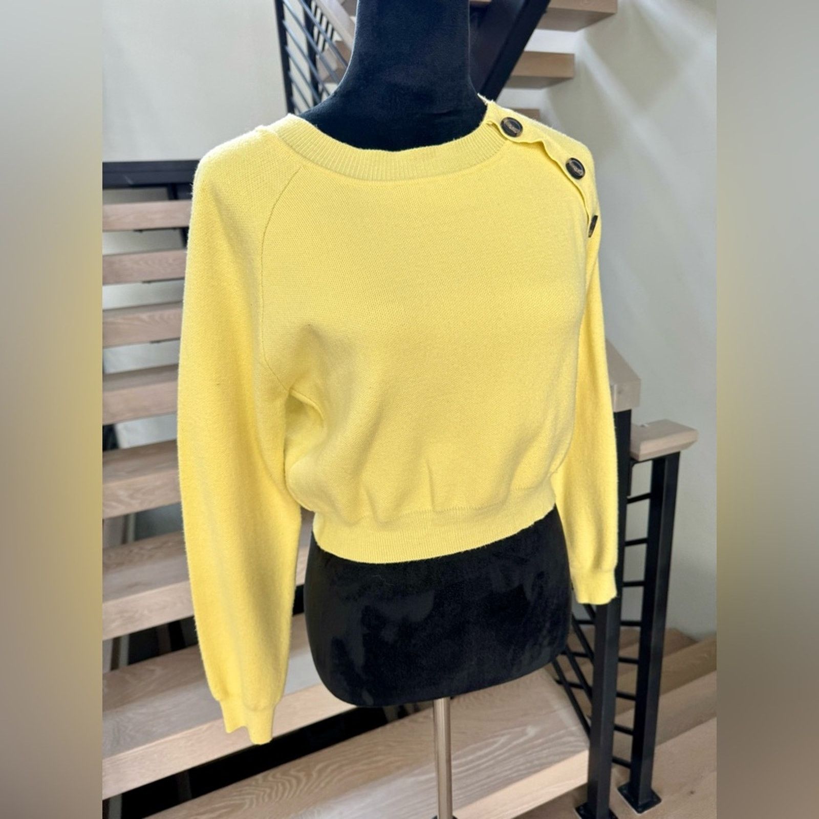 Other New Y2K Yellow Women's Crew Neck Sweater Accents size XS Size XS / US 0-2 / IT 36-38 - 3 Thumbnail