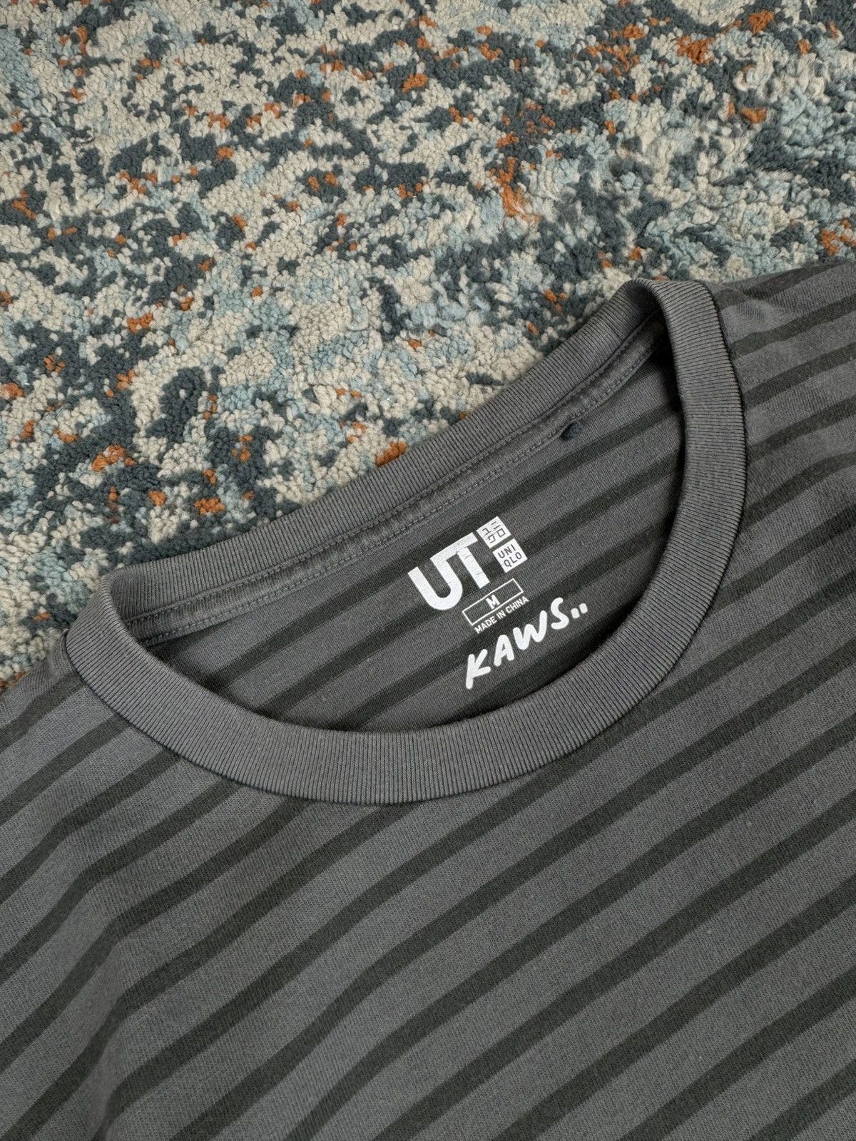 Kaws × Uniqlo Uniqlo x Kaws BFF striped embroidered tee hype streetwear Size US M / EU 48-50 / 2 - 7 Thumbnail