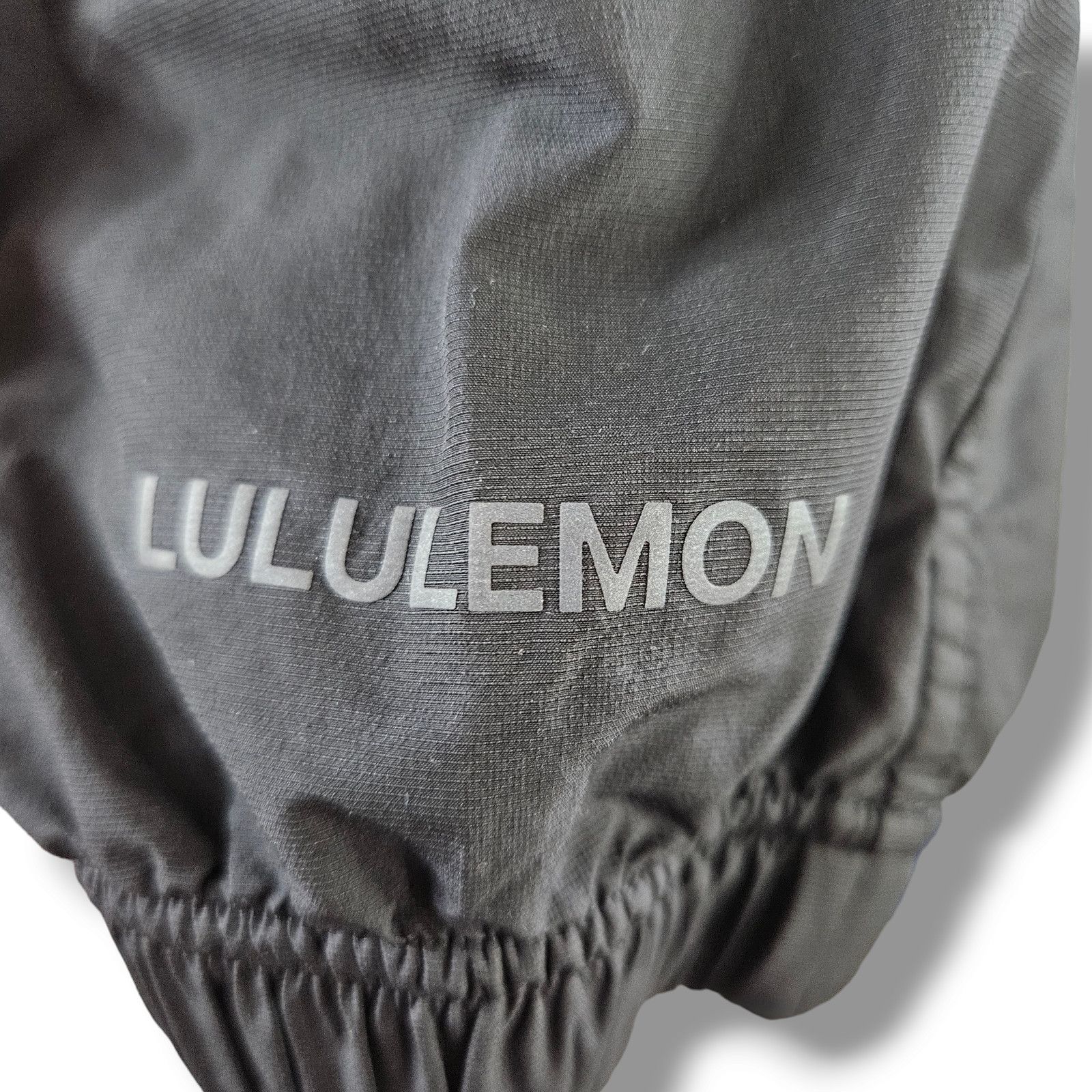 Lululemon EUC Lululemon Half-Zip Running Water-Repellent Jacket Sz. 4 Size S / US 4 / IT 40 - 9 Thumbnail