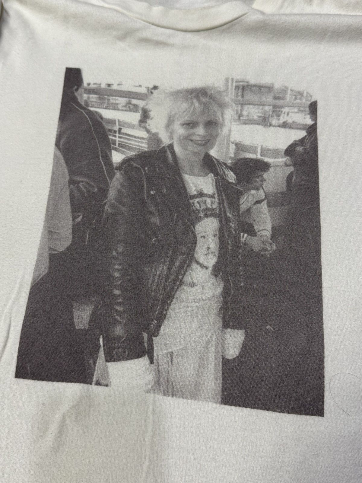 Band Tees RARE VIVIENNE WESTWOOD PRINT TEE SHIRT Size US S / EU 44-46 / 1 - 1 Thumbnail