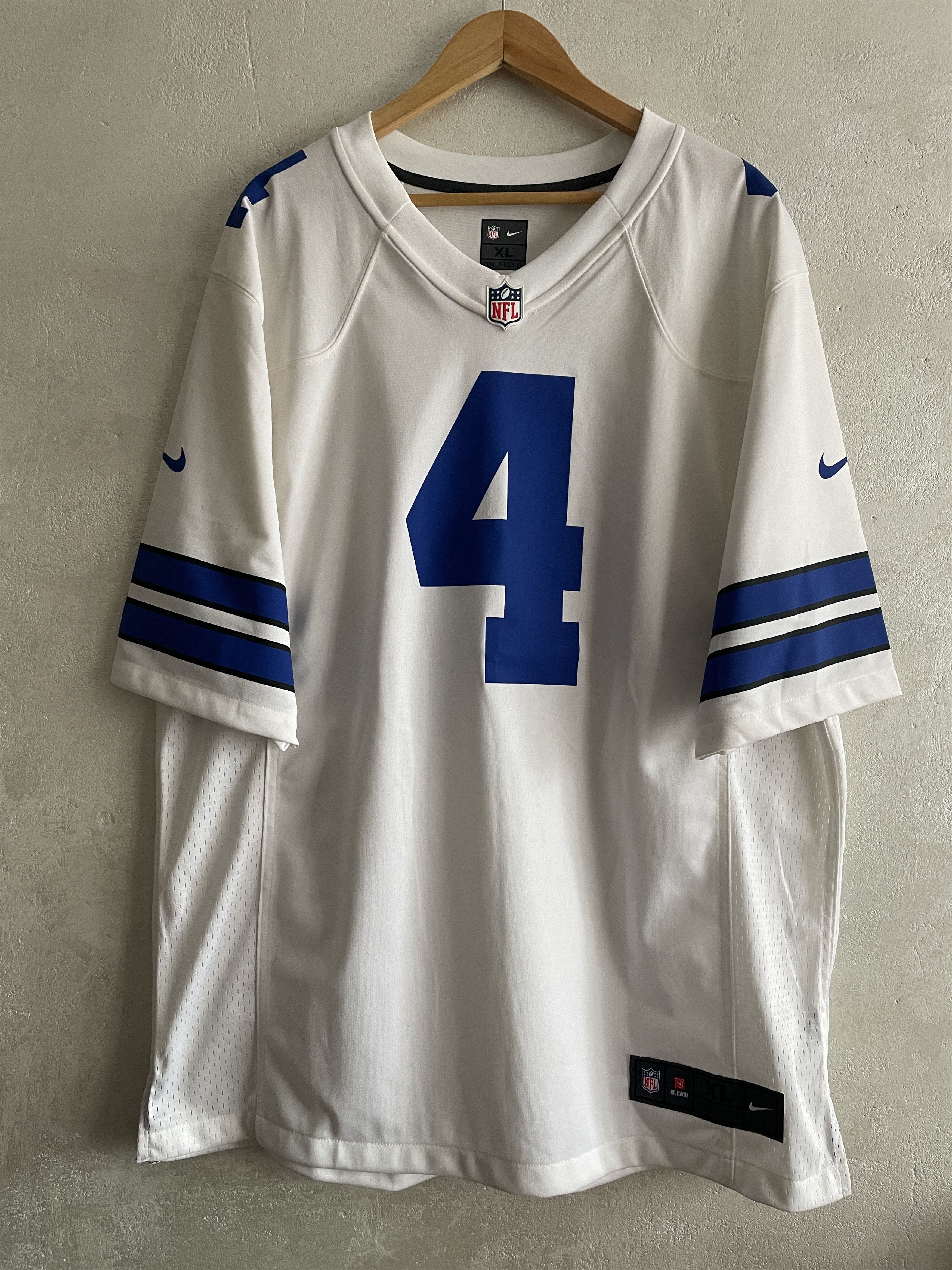 Nike Dallas Cowboys Dak Prescott NFL AUTHENTIC Jersey Size US XL / EU 56 / 4 - 2 Thumbnail