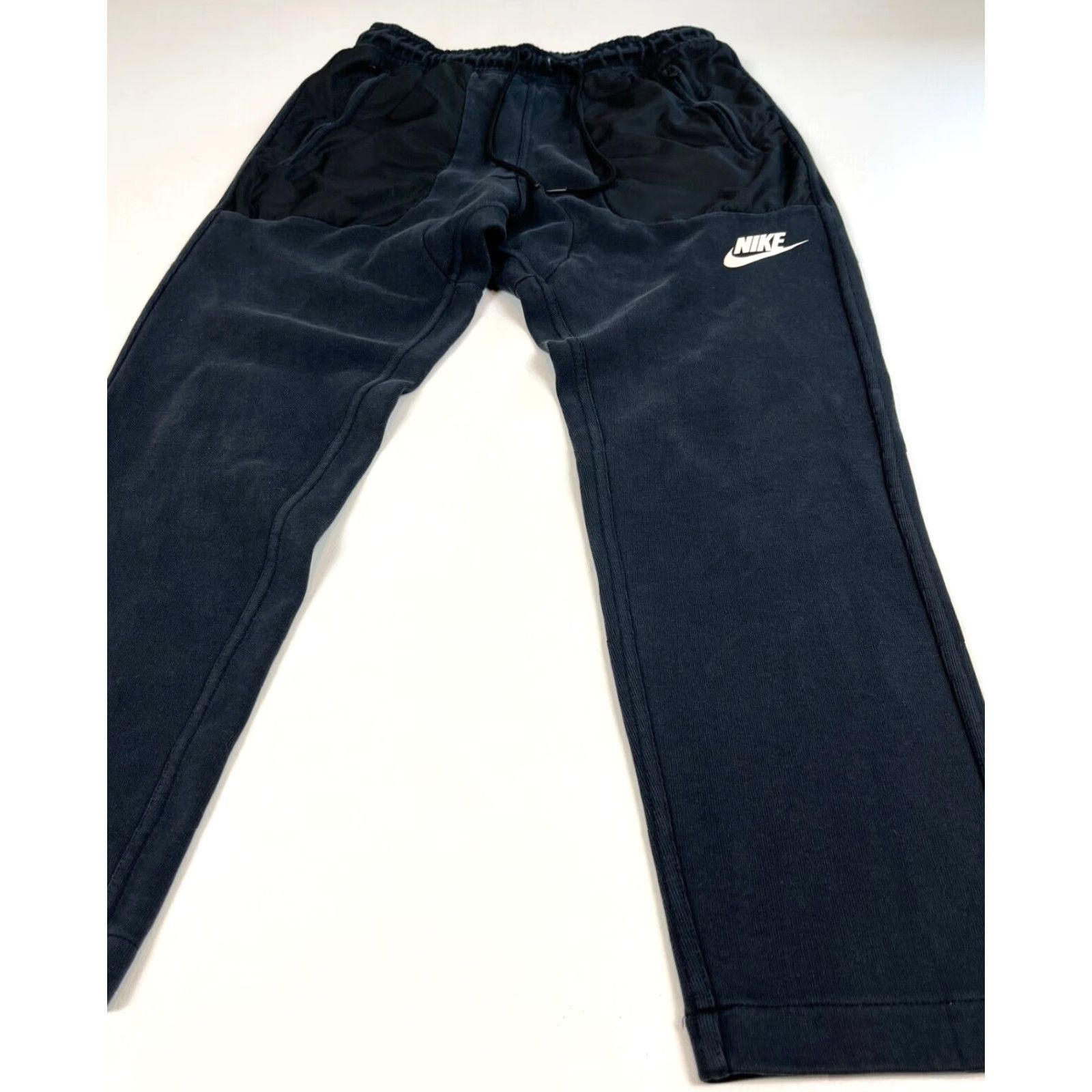 Nike Nike Sweatpants Men’s Athletic PANTS Black 27 in Inseam Size M Pockets Zipped 806674-010 Size US 31 - 5 Thumbnail