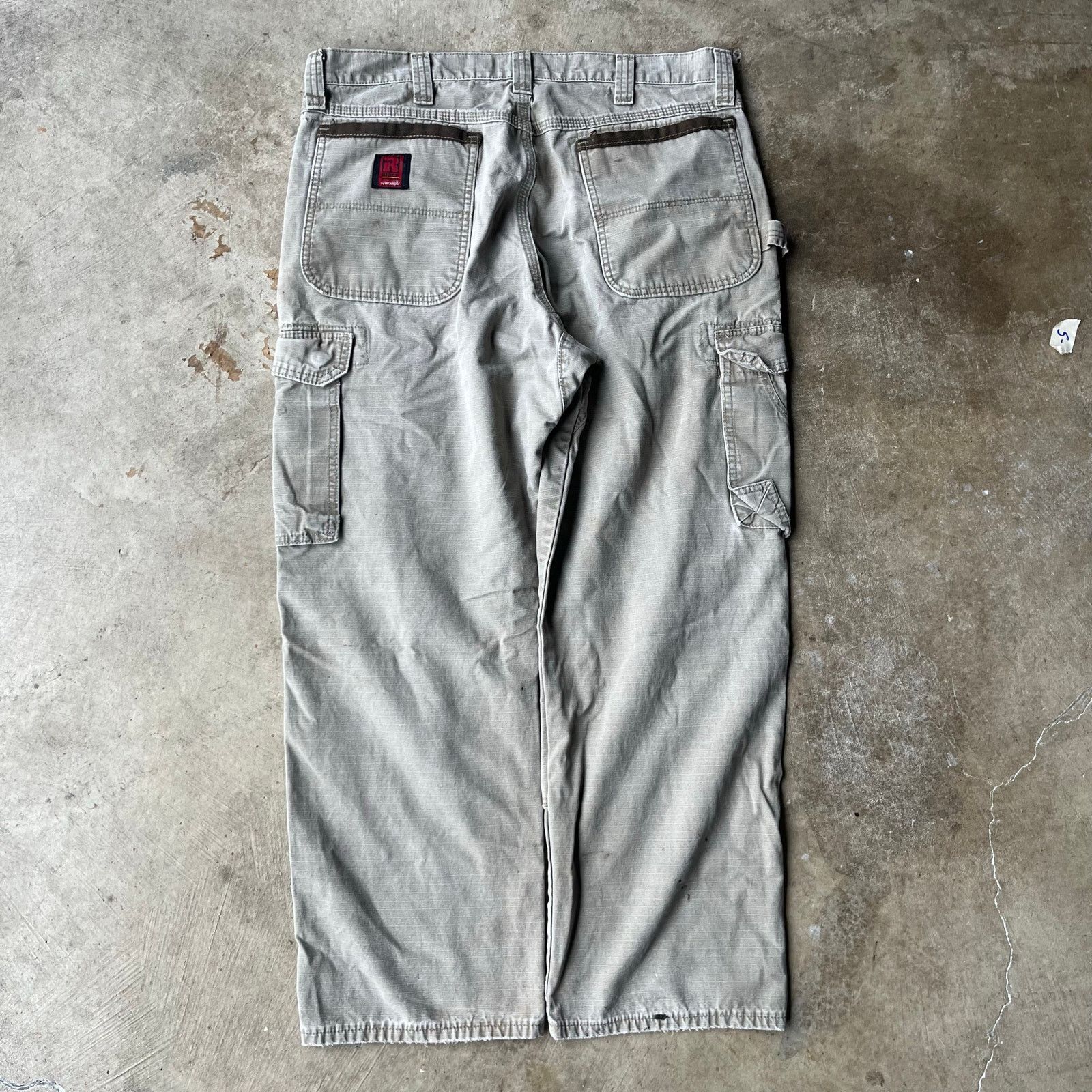 Vintage VINTAGE WRANGLER RIGGS 36X30 DOUBLE KNEE CARPENTER PANTS Size US 36 / EU 52 - 2 Thumbnail