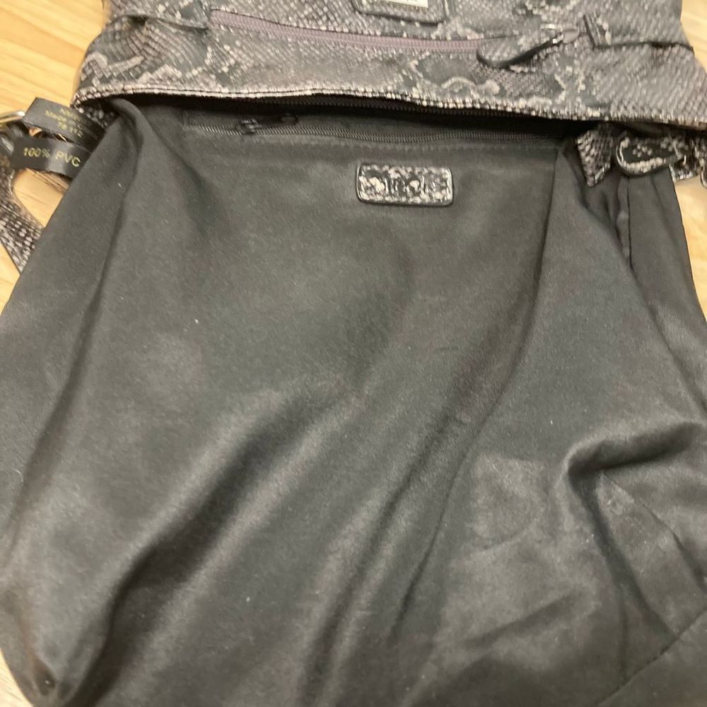 Nicole Miller Nicole Miller, Snakeskin Print Gray Black Vegan Leather, Rosette Accents Womens Size ONE SIZE - 12 Thumbnail