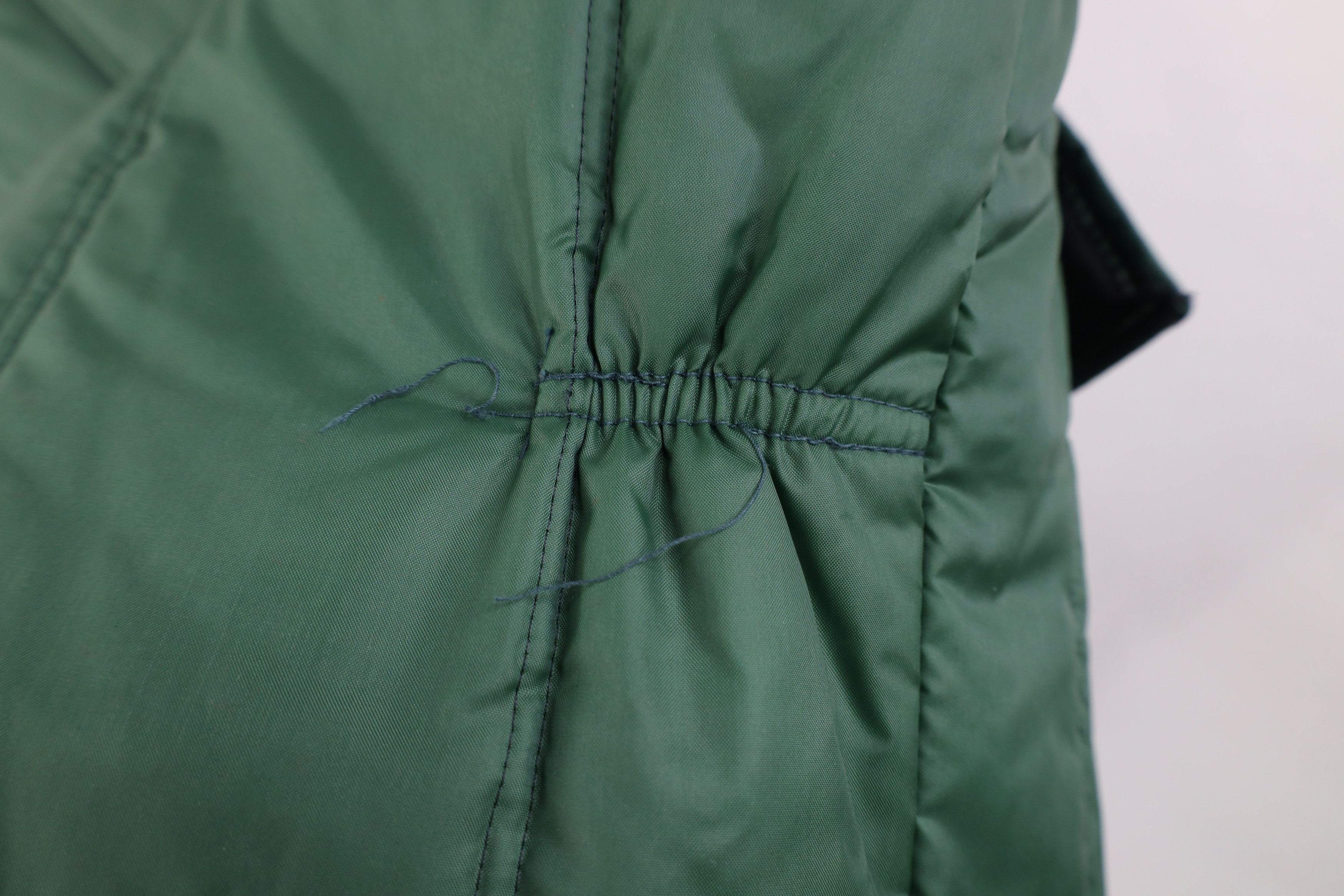 Vintage Deadstock Vintage 70s Streetwear Puffer Vest Jacket Workwear Size US L / EU 52-54 / 3 - 10 Thumbnail