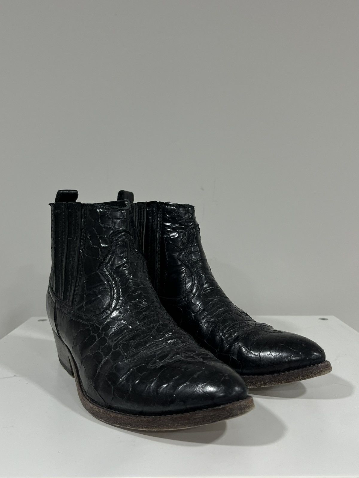 Golden Goose Chelsea boot. Size 36 Size US 6 / IT 36 - 2 Thumbnail