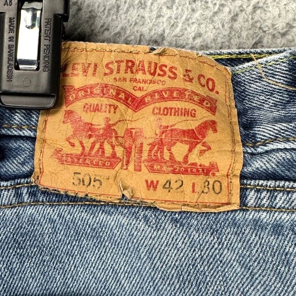 Levi's Levis 505 Jeans Mens 42X30 Blue Distressed Regular Straight 5-Pocket Denim Pants Jeans Size US 42 / EU 58 - 2 Thumbnail