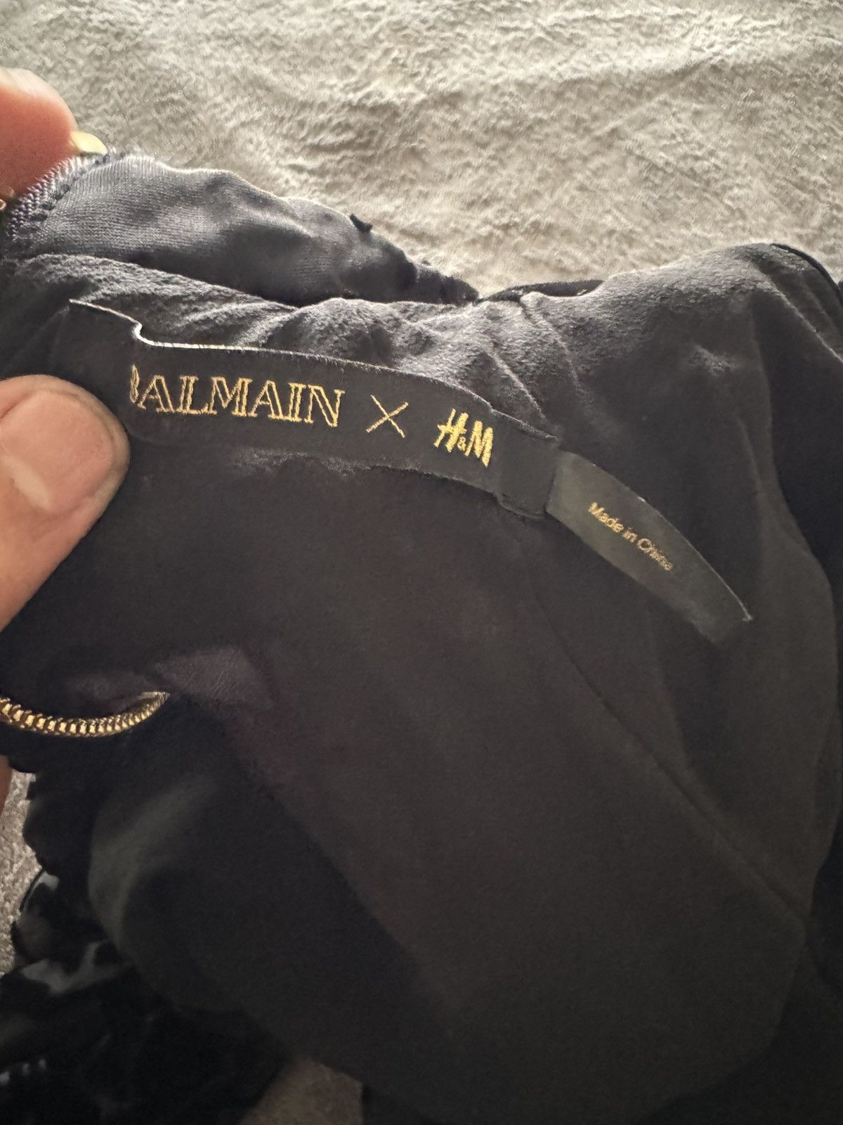 Balmain × H&M Balmain x H&M Black Velvet Jacket W/Gold Zipper Size 40 US M Size S / US 4 / IT 40 - 6 Thumbnail