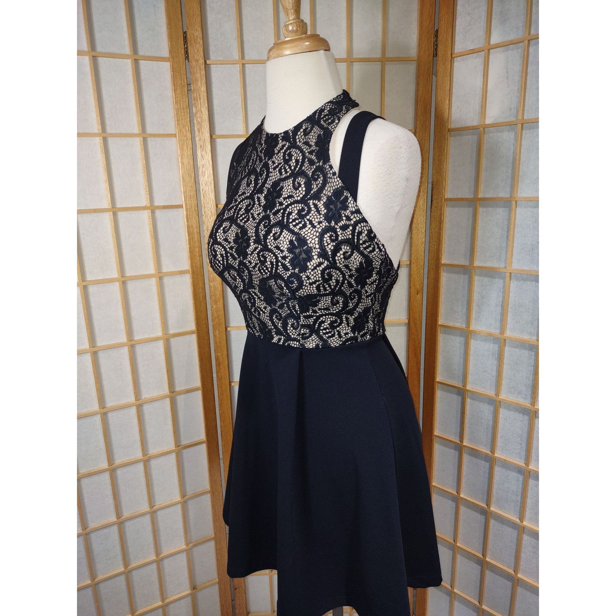 Other TeezeMe Sz 1/2 Lace Halter Dress Size XS / US 0-2 / IT 36-38 - 13 Thumbnail