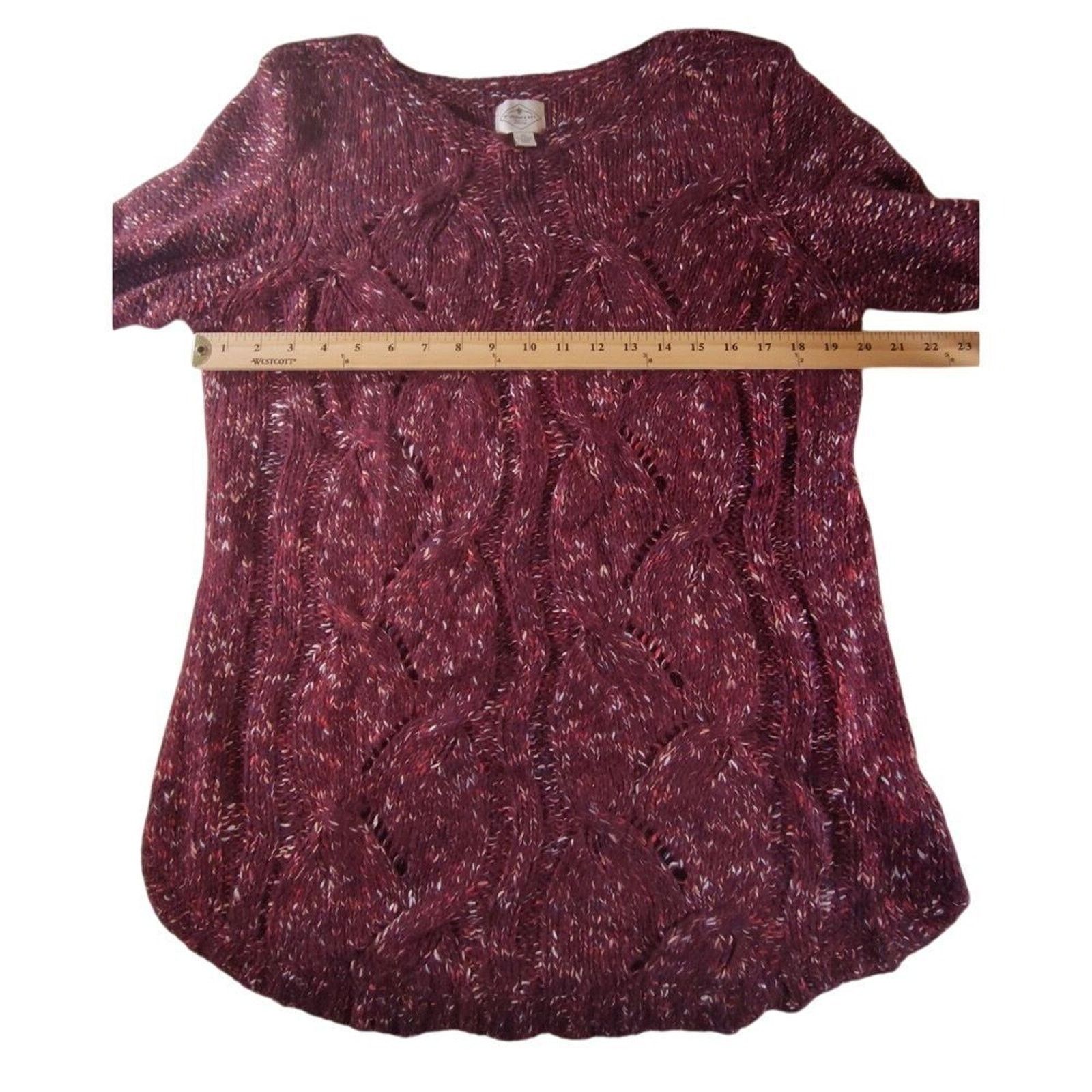 St. Johns Bay St Johns Bay Sweater Women's XL Eyelet Burgundy Cable Knit Size XL / US 12-14 / IT 48-50 - 4 Thumbnail