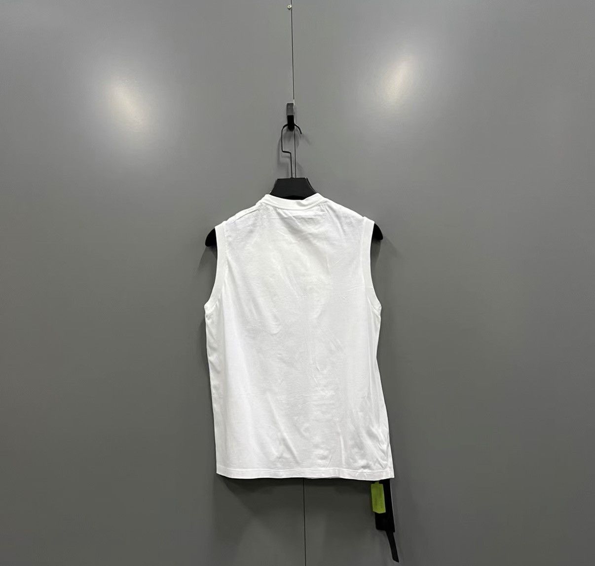 Prada PRADA White Bow Detail Neck Tank Top J41 Size XS / US 0-2 / IT 36-38 - 2 Thumbnail