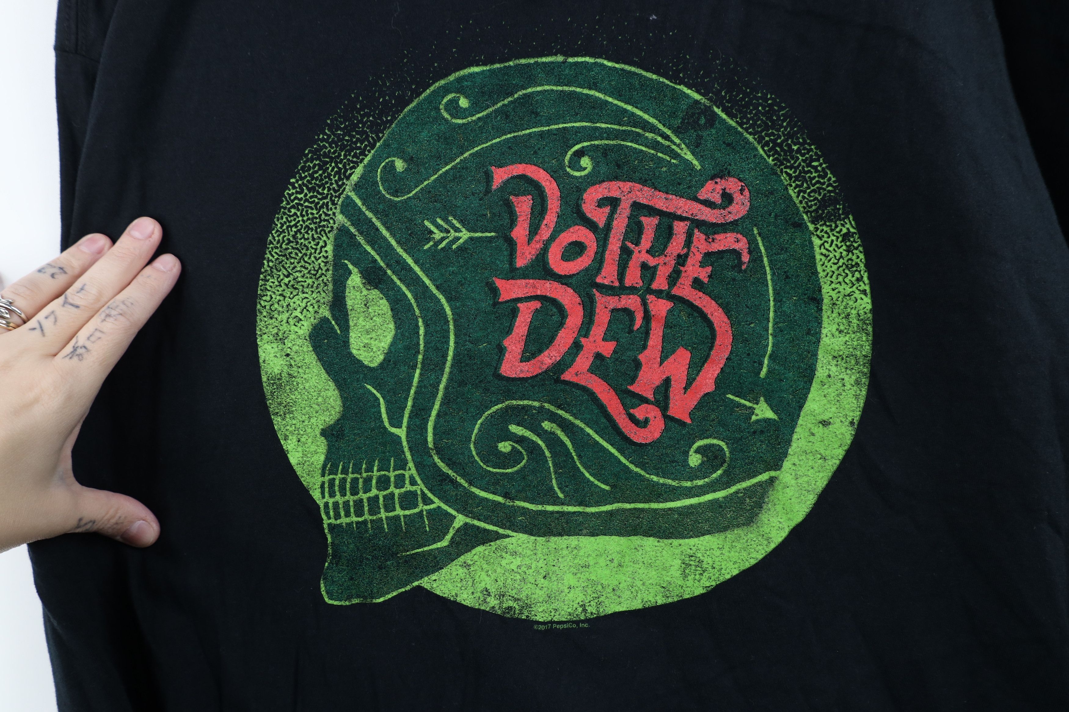 Vintage Deadstock Vintage Y2K Mountain Dew Skull Motorcycle T-Shirt Size US XXL / EU 58 / 5 - 4 Thumbnail