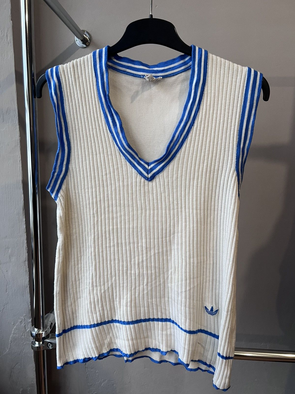 Adidas Vintage Adidas West Germany Vest Cotton Men’s White Size S Size US S / EU 44-46 / 1 - 2 Thumbnail