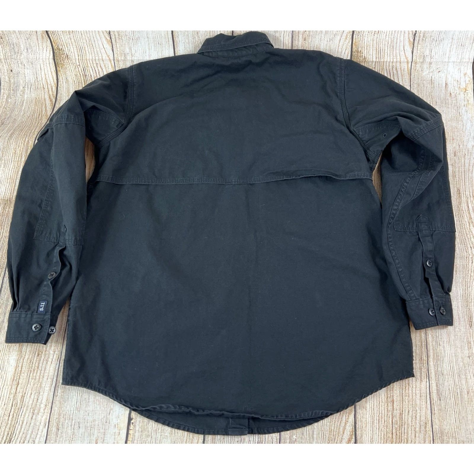 Vintage 5.11 Tactical Mens Button-Up Shirt Black Long Sleeve Men's Casual Workwear 50 in Chest Size M Size US M / EU 48-50 / 2 - 2 Thumbnail