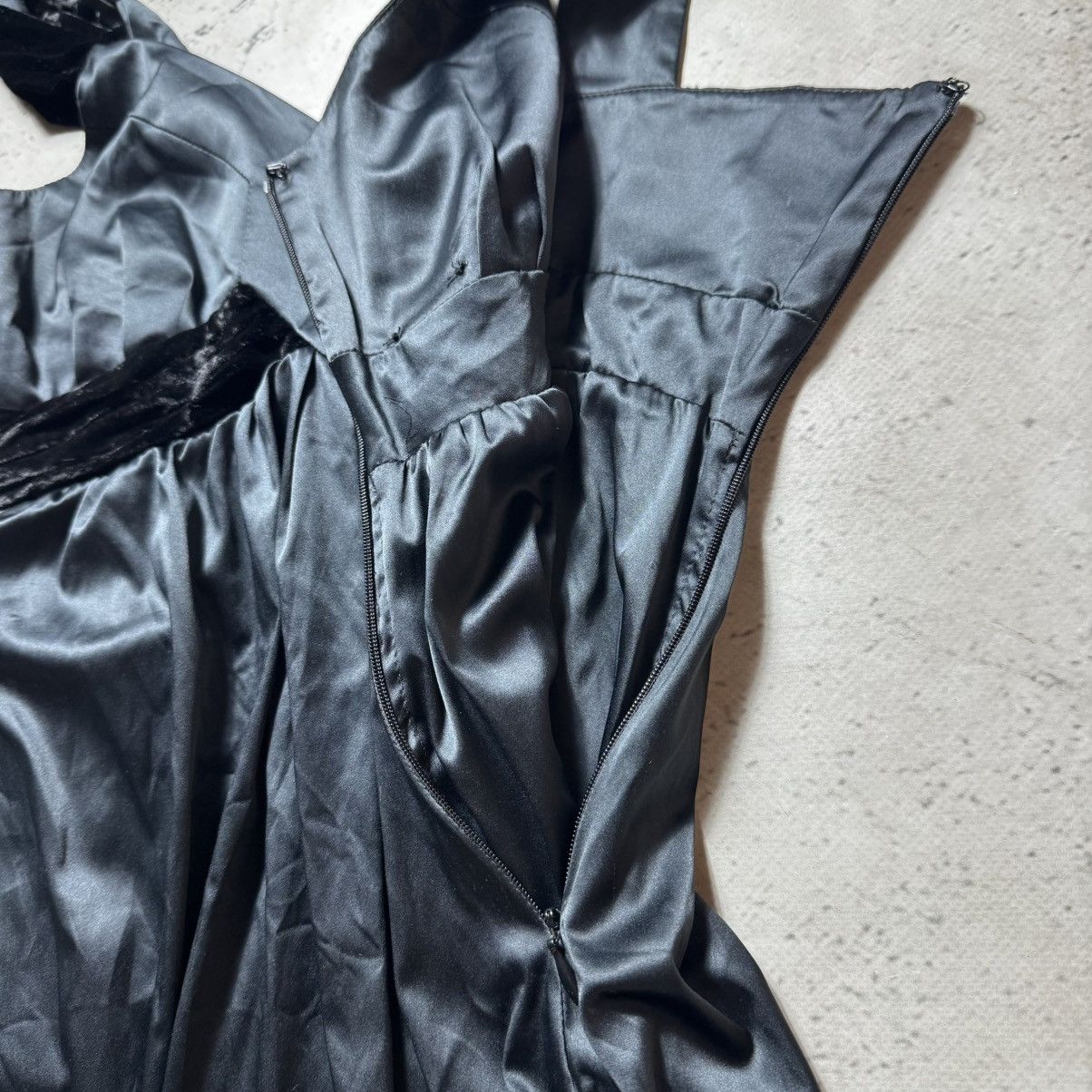 John Galliano Iconic Little black john galliano archive dress very rare Size M / US 6-8 / IT 42-44 - 11 Thumbnail