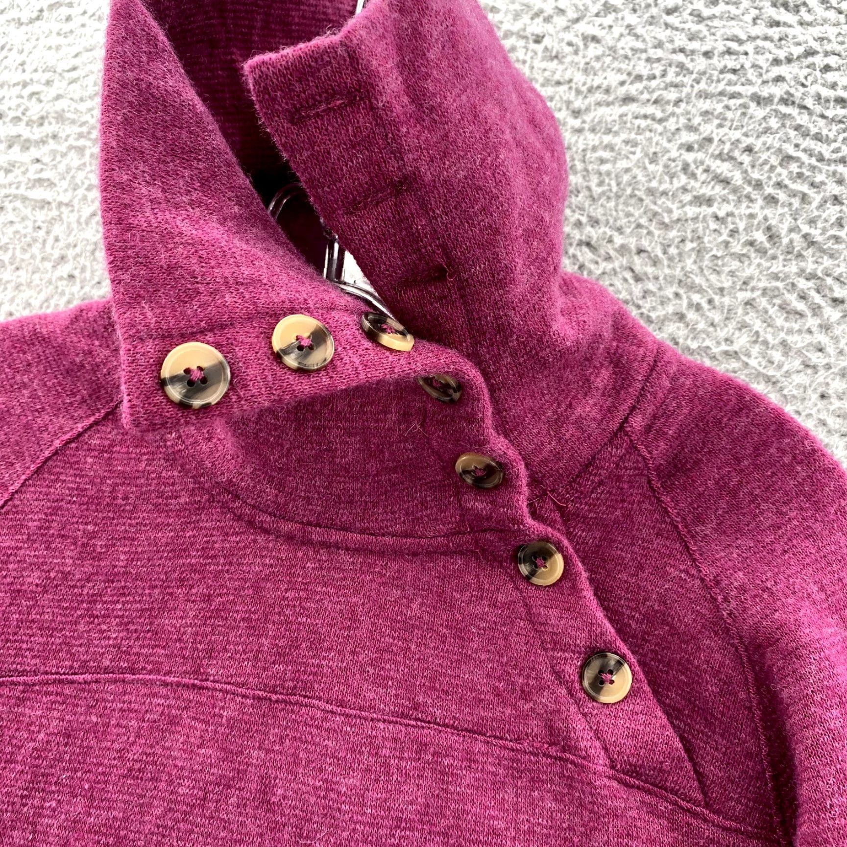 Merrell Merrell Sweater Womens Pink Medium Wool Blend Buttoned Turtle Neck Hiking Preppy Size M / US 6-8 / IT 42-44 - 4 Thumbnail