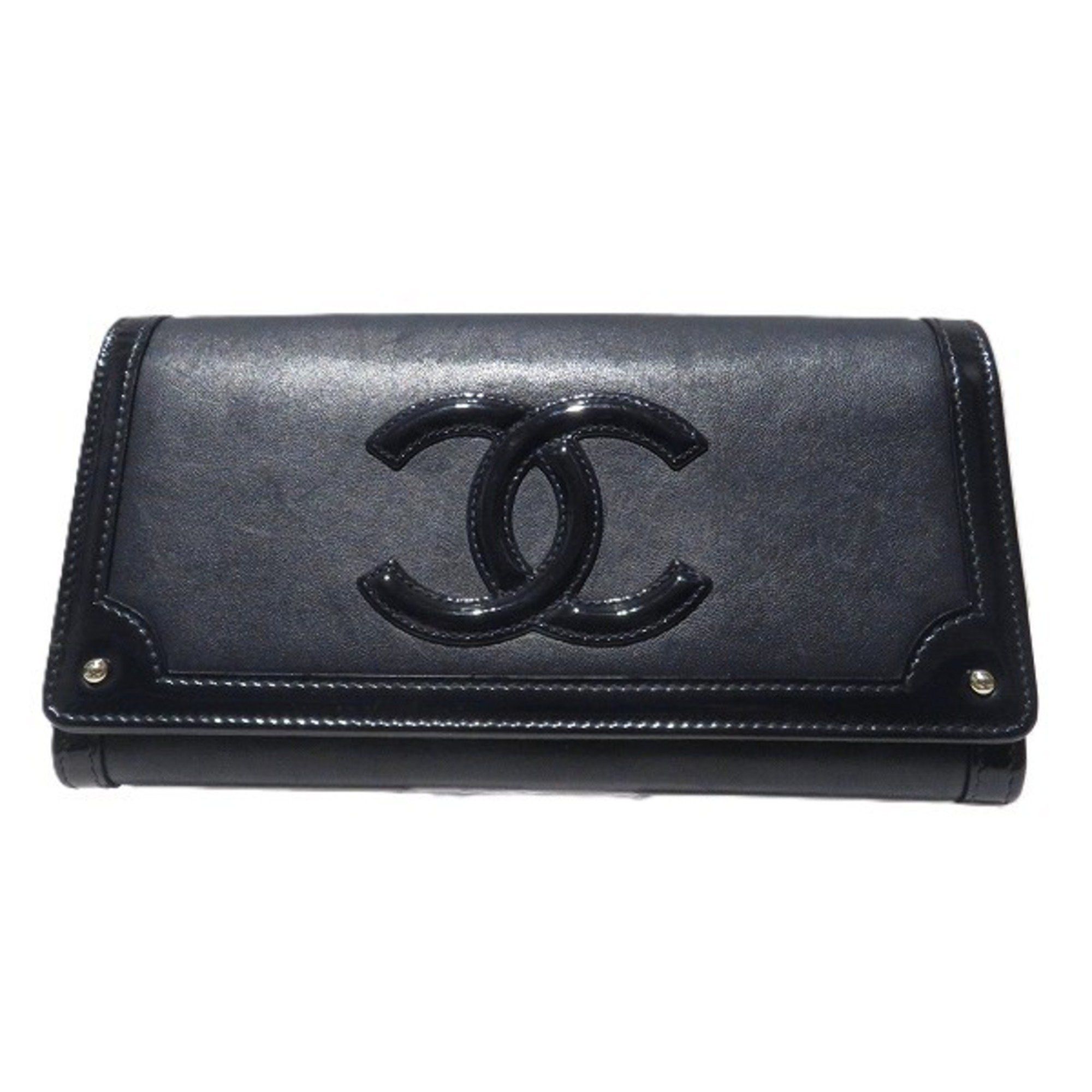 CHANEL A80852 Leather Coco Mark Bi-fold Wallet Long for Women