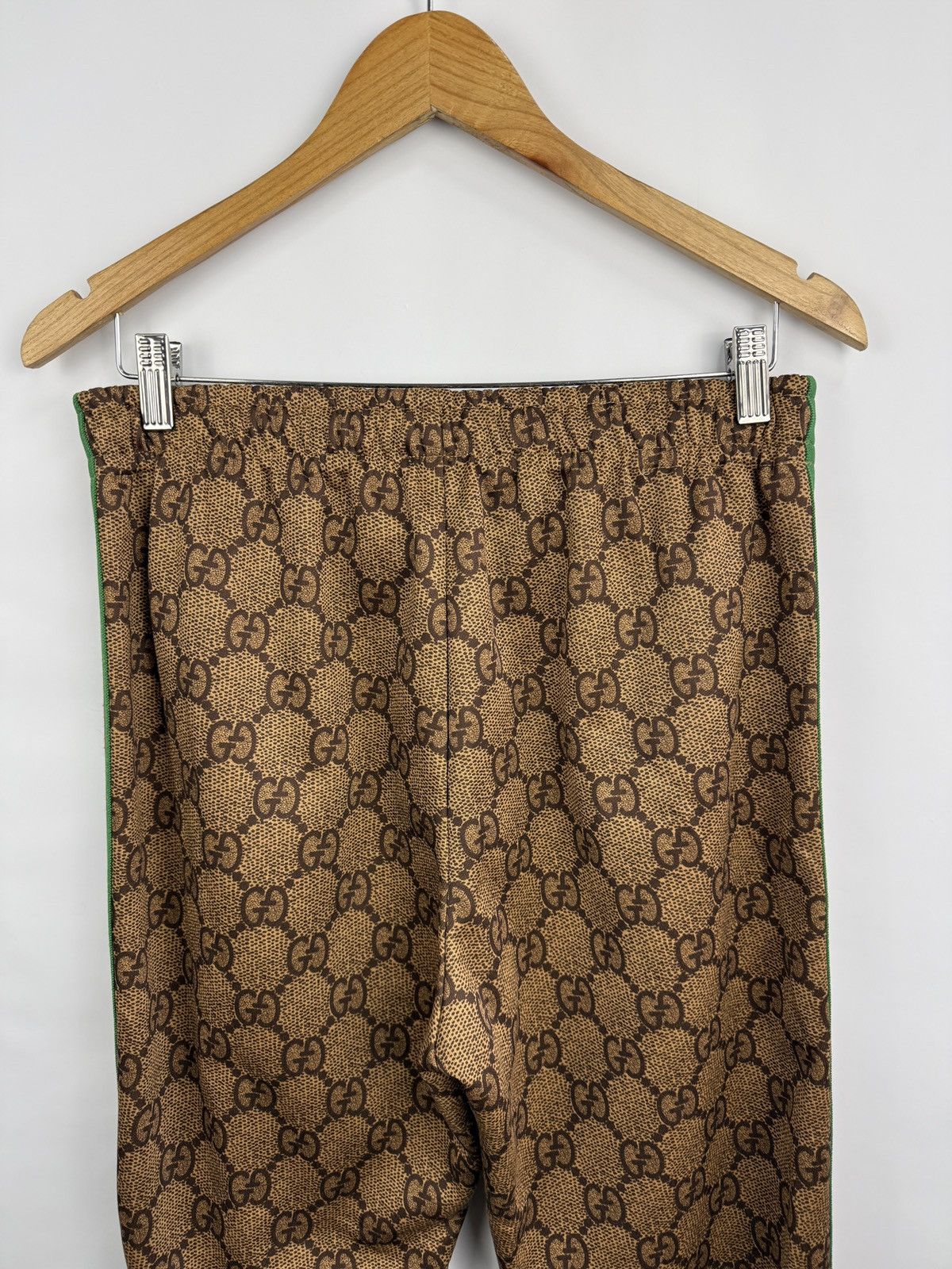 Gucci 🇮🇹 Gucci GG Monogram Wed Stripe Sweatpants Rare Size US 32 / EU 48 - 12 Thumbnail