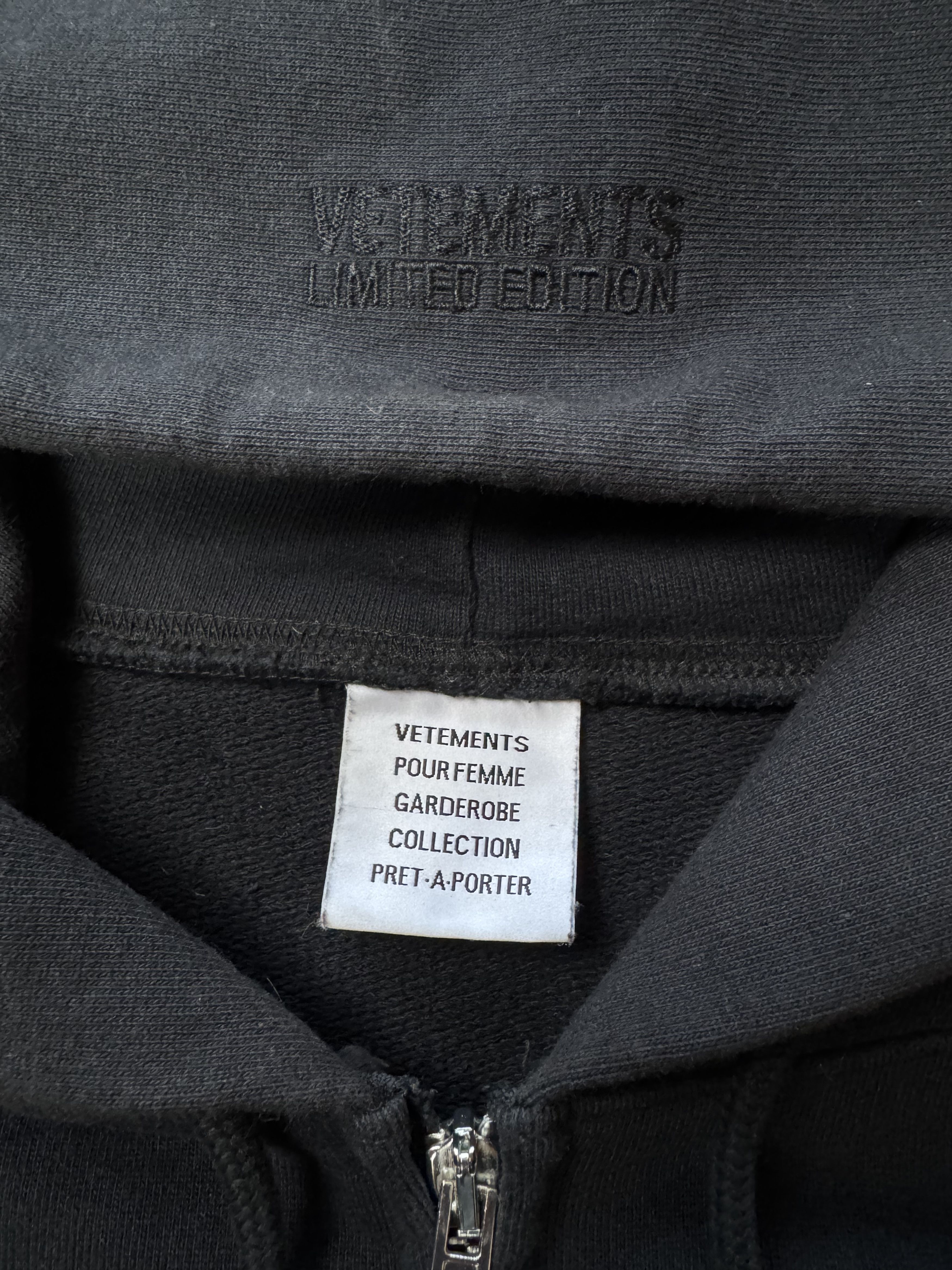 Vetements vetements limited edition 2way zip Size US S / EU 44-46 / 1 - 4 Thumbnail