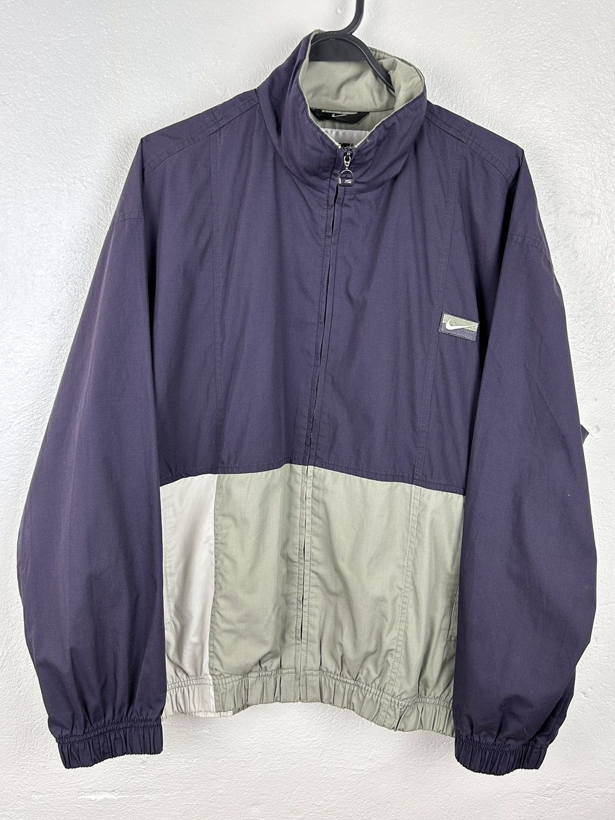 Nike 90s Vintage Nike Lightweight Windbreaker Jacket Size US L / EU 52-54 / 3 - 1 Thumbnail