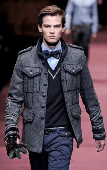 Dolce & Gabbana AW2009 Dolce & Gabbana Grey & Navy Napoleon Officer Wool Jacket Size 42R - 2 Thumbnail