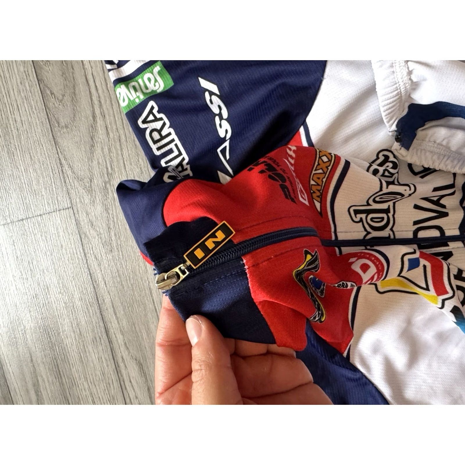 Converse INVERSE Pro Team Andorra Grandvalira Jersey 2XL Cycling Men's Multicolor Jersey Cycling Size US XXL / EU 58 / 5 - 7 Thumbnail