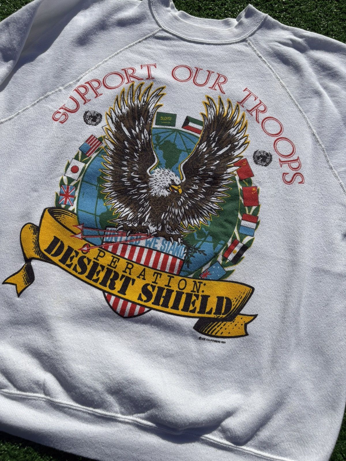Vintage Vintage 1991 Operation Desert Storm Crewneck Size US L / EU 52-54 / 3 - 2 Thumbnail