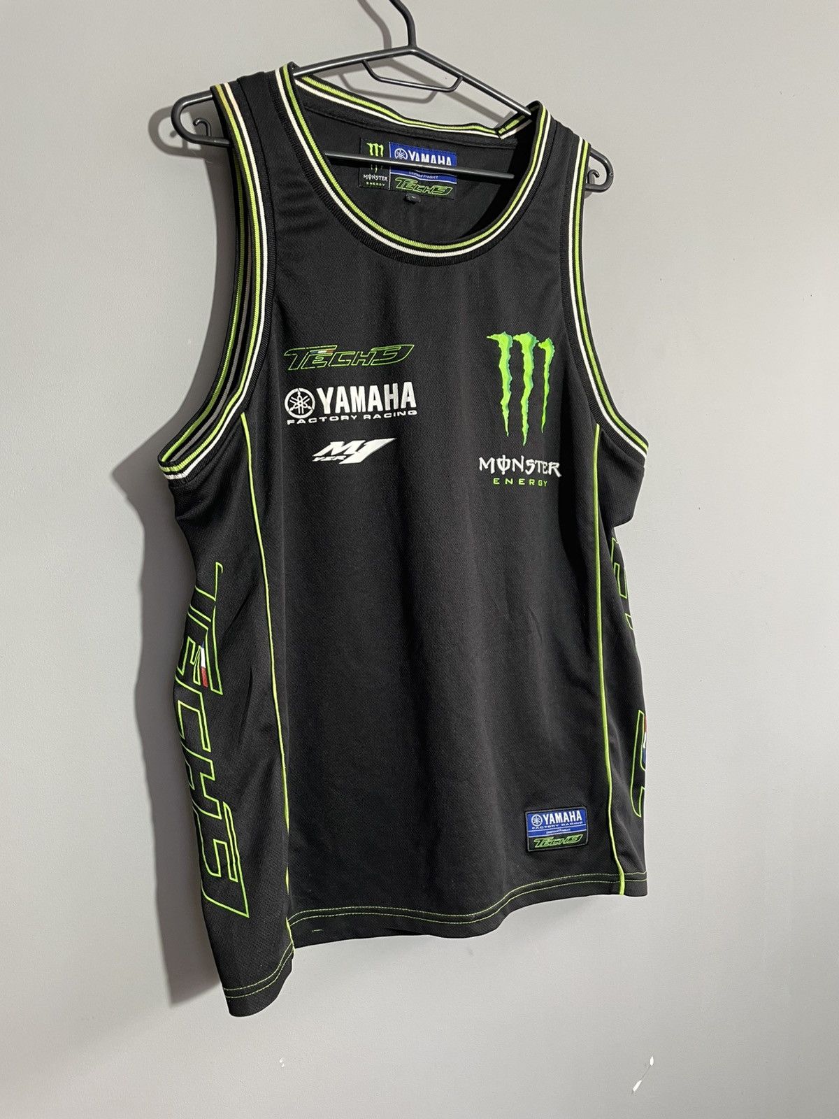 Vintage Vintage Yamaha Tech 3 Minster Energy jersey size L Size US L / EU 52-54 / 3 - 2 Thumbnail