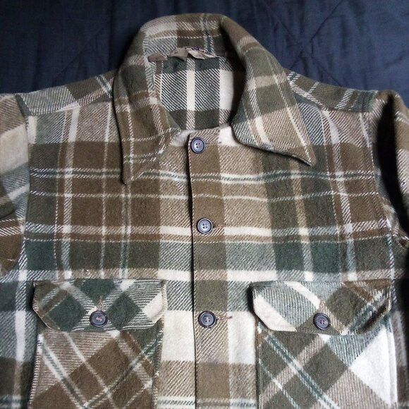 Woolrich Woolen Mills Vintage Woolrich Wool Plaid Chore Shirt Shacket Jacket Size US L / EU 52-54 / 3 - 1 Thumbnail