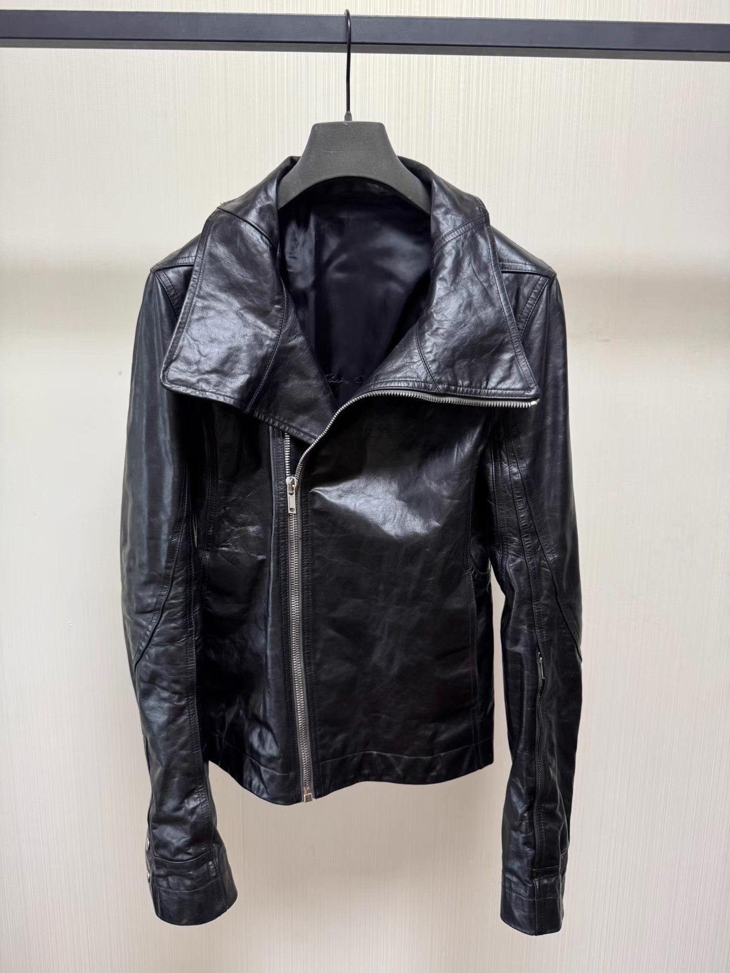 Rick Owens Rick Owens 21FW Asymmetrical Zip Leather Jacket Q8 Size US M / EU 48-50 / 2 - 3 Thumbnail