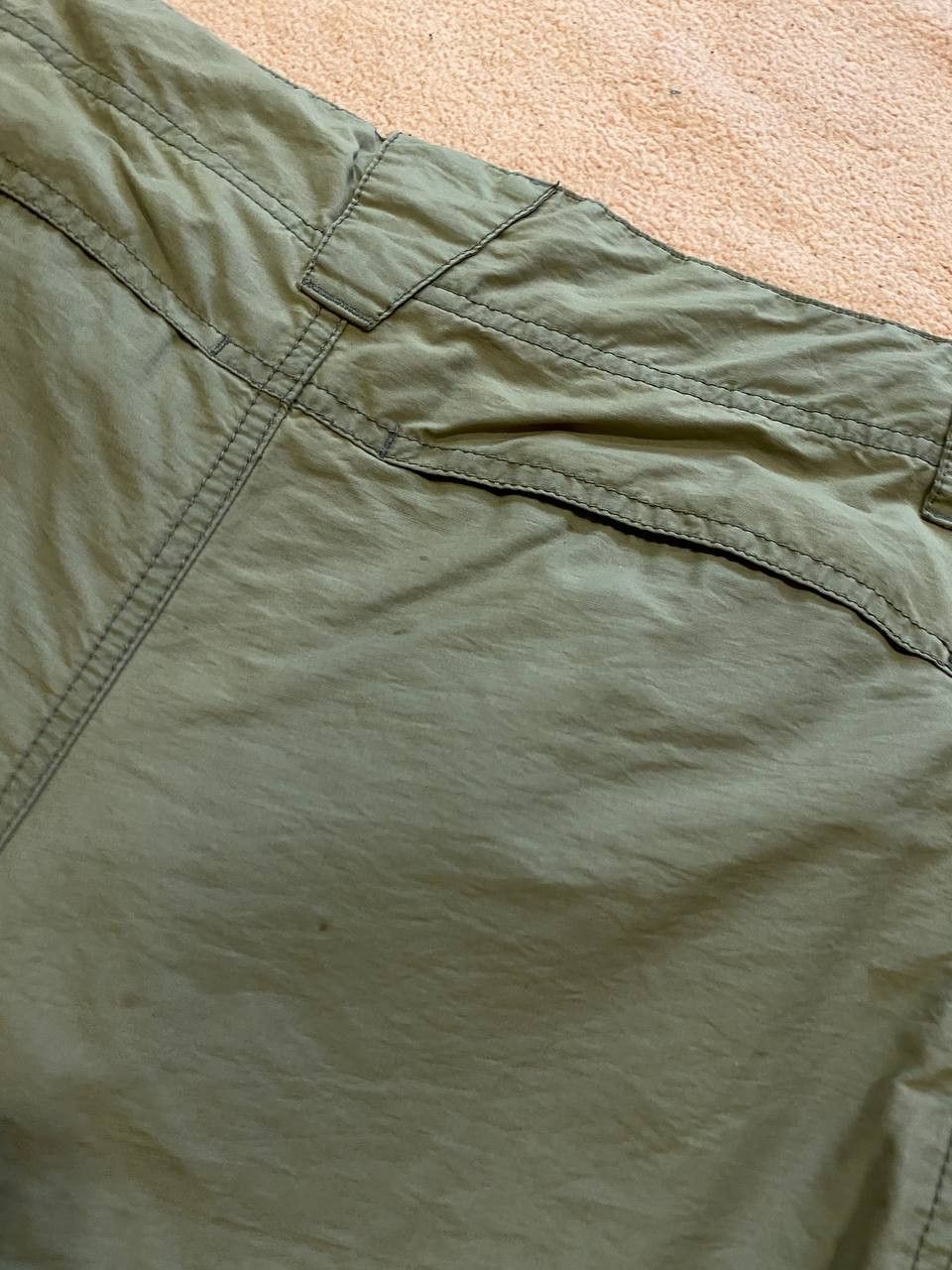 Nike Nike Y2K Vintage shorts logo Size US 32 / EU 48 - 19 Thumbnail