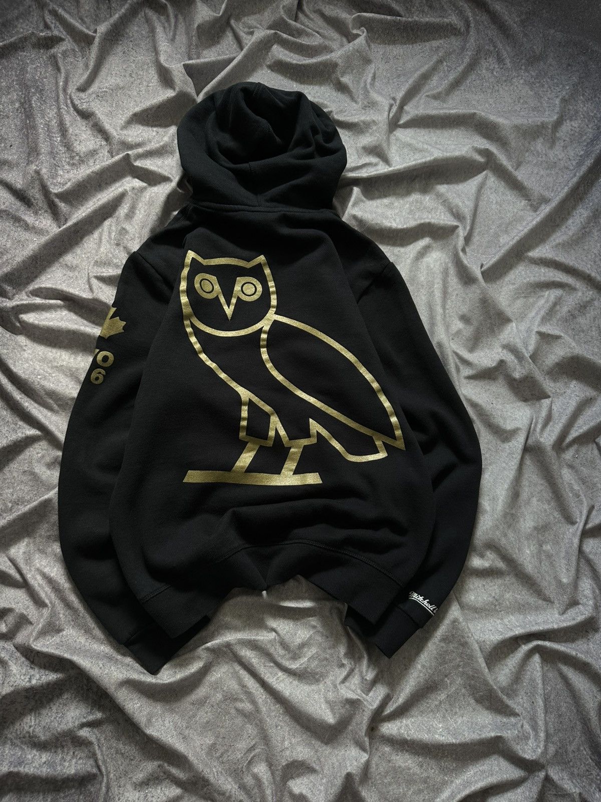 Mitchell & Ness × October's Very Own RARE Mitchell & Ness Gold OVO x Raptors Black Hoodie Size US S / EU 44-46 / 1 - 2 Thumbnail