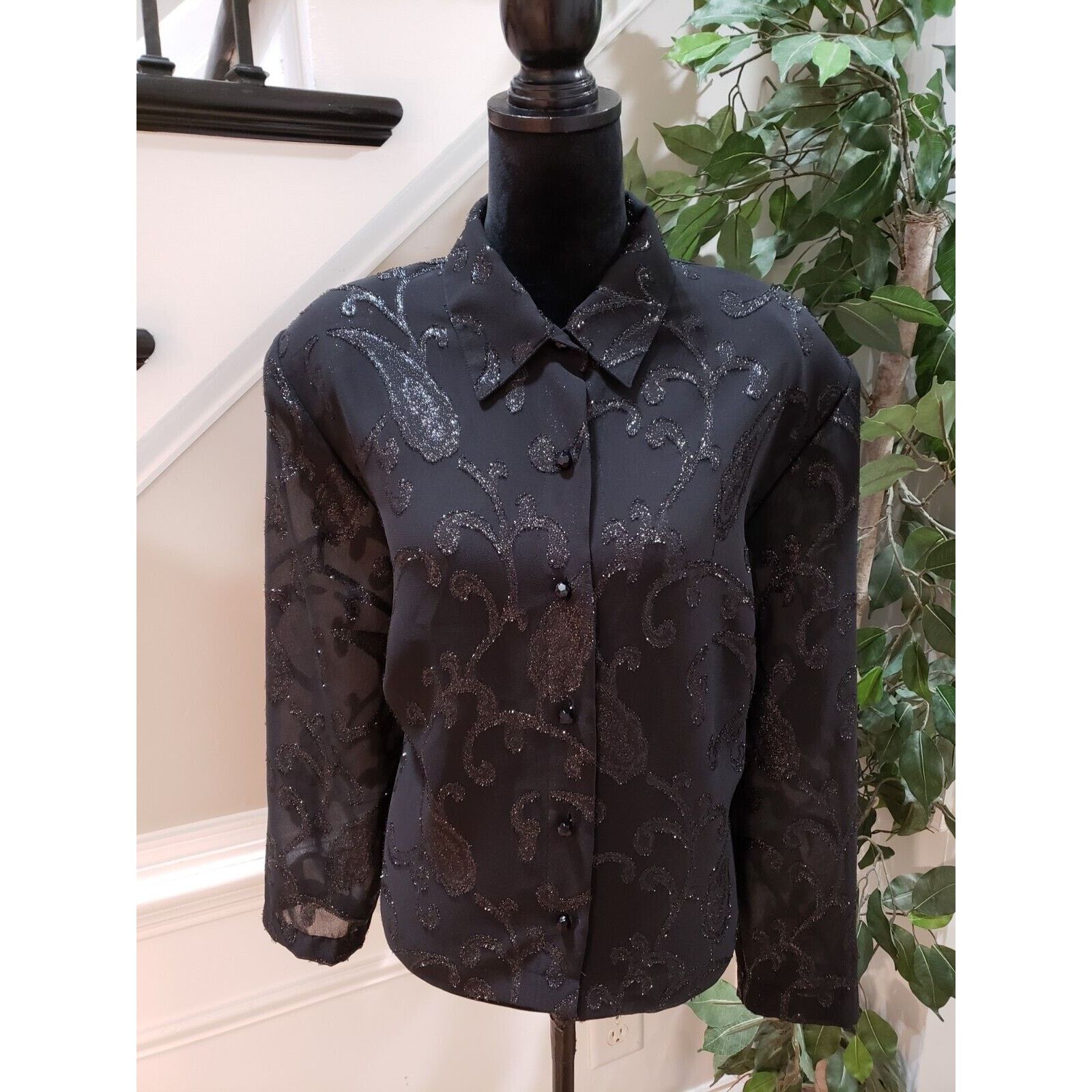 Other Women's Polyester Collared Casual Button Down Shirt Size 2X Size XXL / US 16-18 / IT 52-54 - 1 Thumbnail