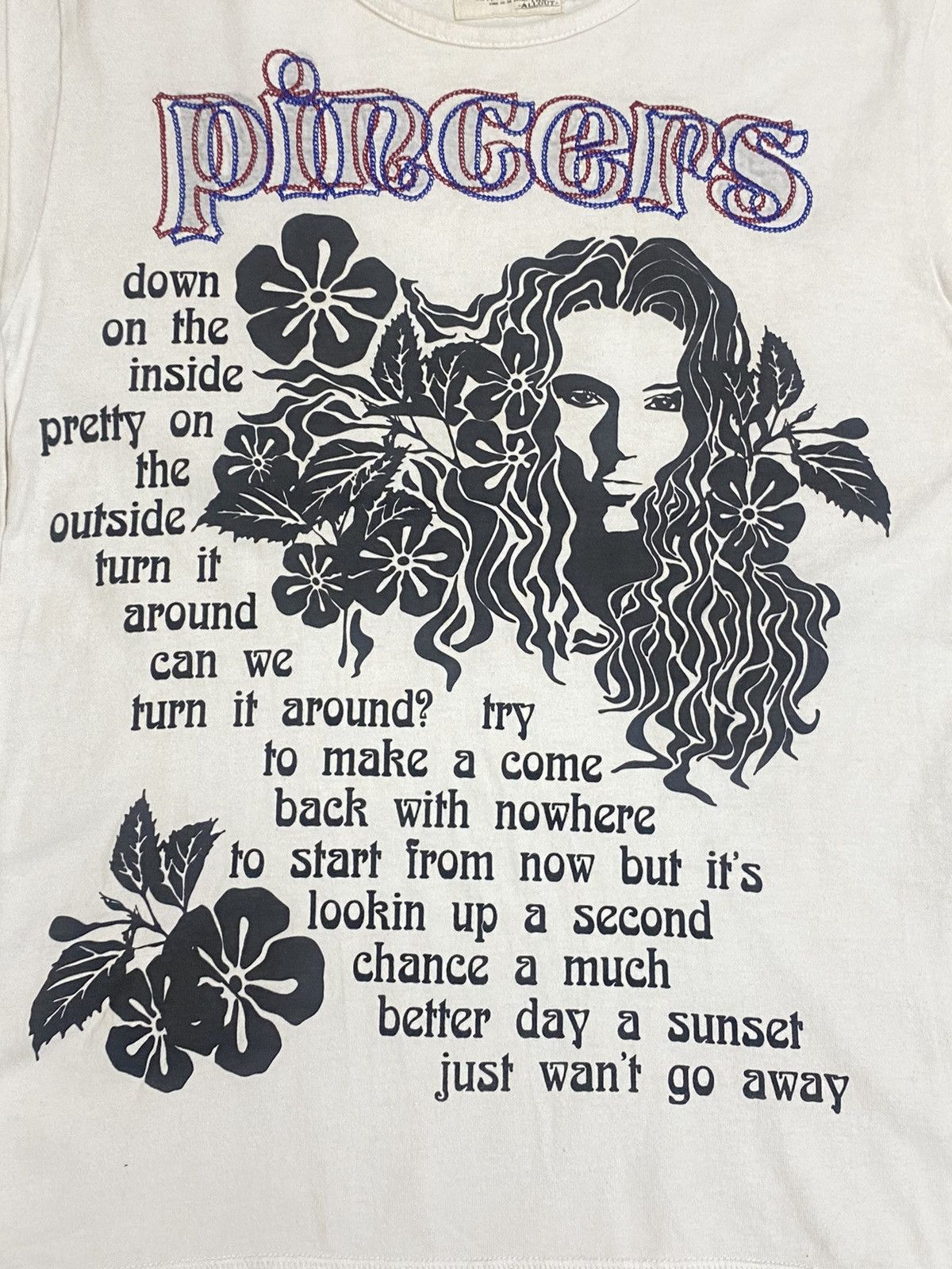 The All Out PINCERS Embroidery Art Girl Ethnics Poem Life